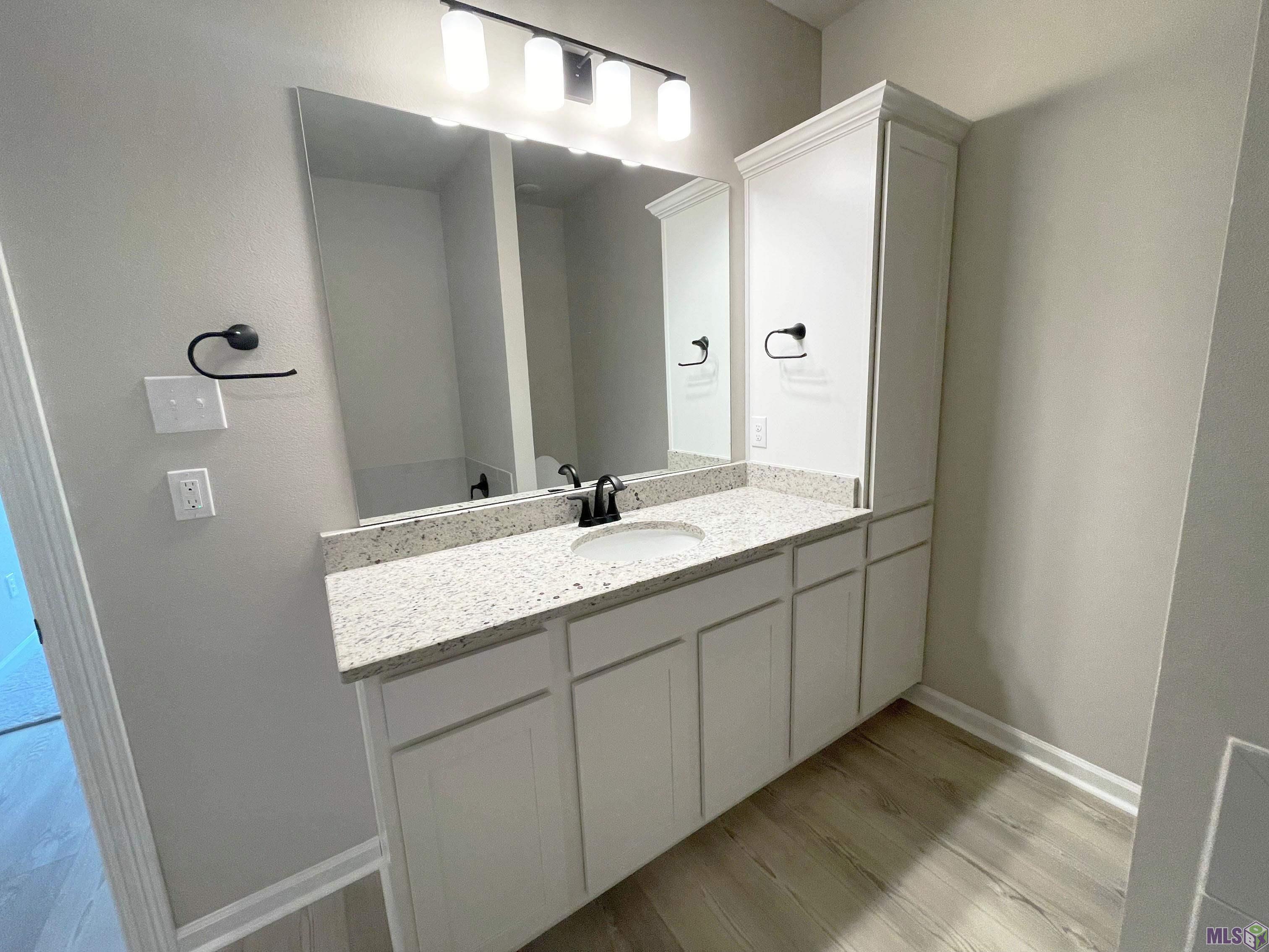 Homes for sale in Denham Springs, LA | 28342 Moreau Dr, Denham Springs, LA 70726 | MLS# BR2025003866