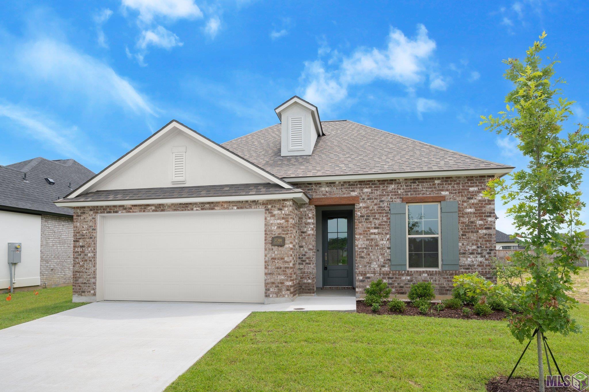 Homes for sale in Prairieville, LA | 37366 Hereford Street, Prairieville, LA 70769 | MLS# BR2025003911