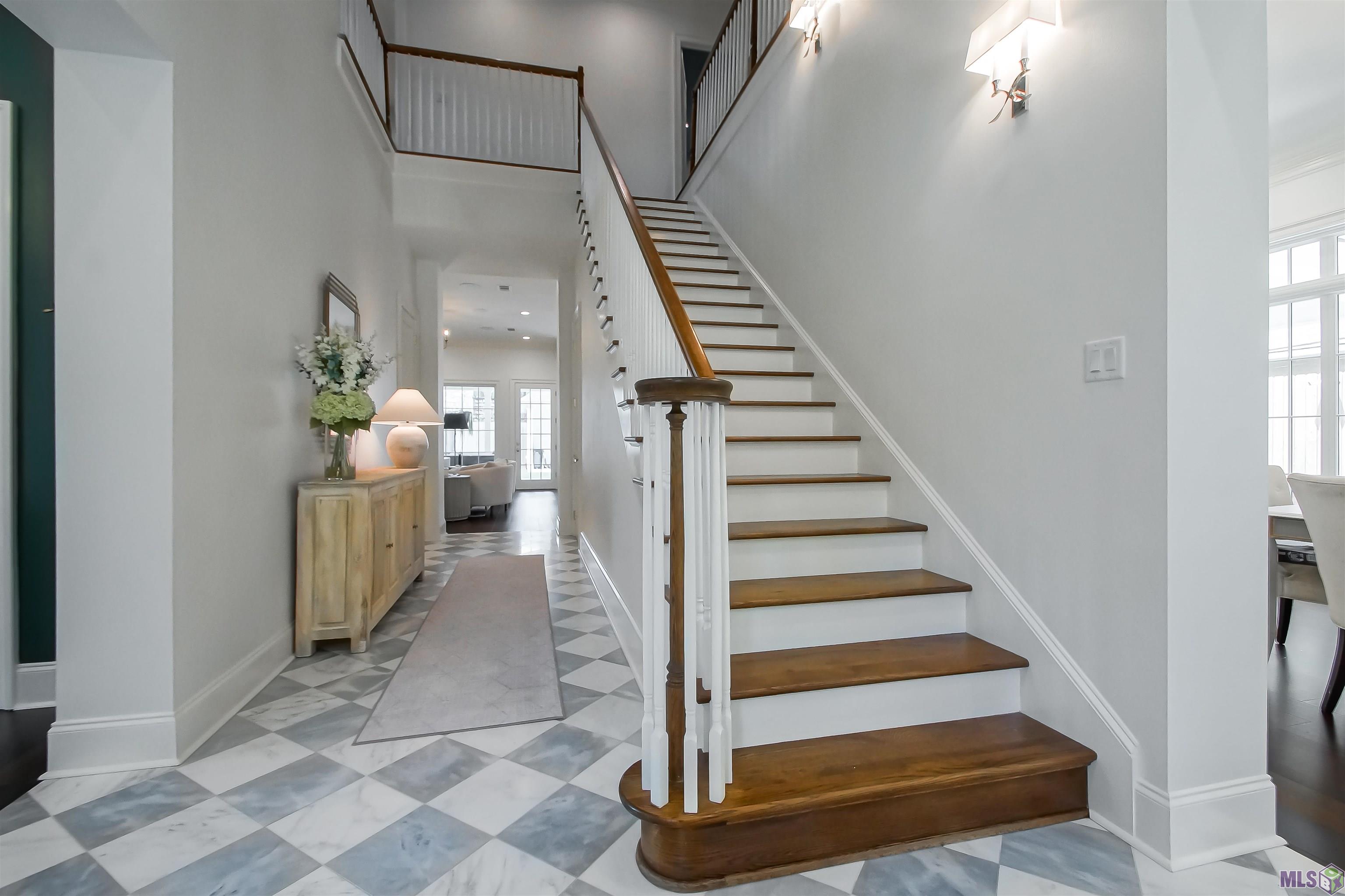 Homes for sale in Baton Rouge, LA | 1932 Glenmore Ave, Baton Rouge, LA 70808 | MLS# BR2025003937