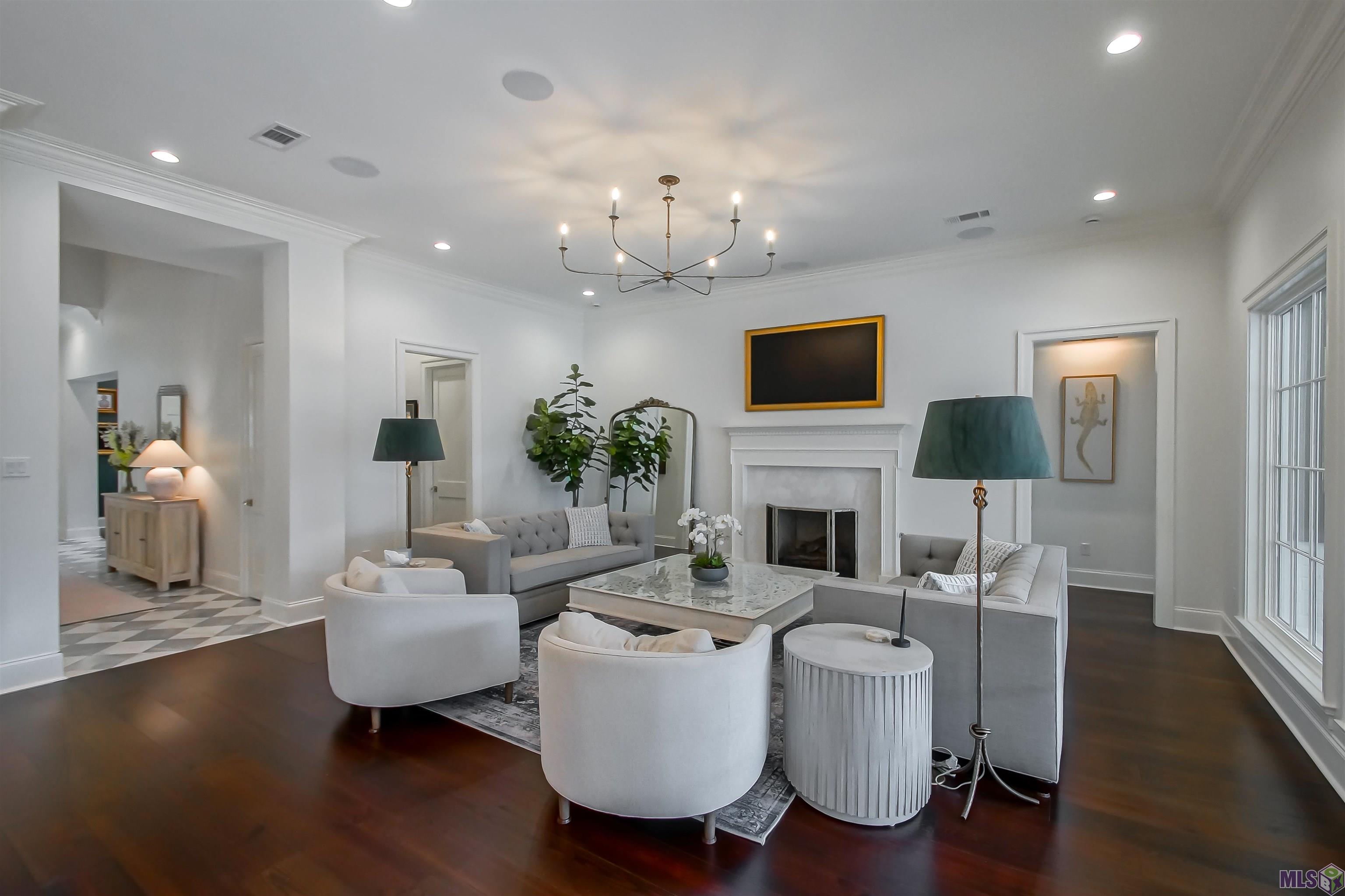 Homes for sale in Baton Rouge, LA | 1932 Glenmore Ave, Baton Rouge, LA 70808 | MLS# BR2025003937