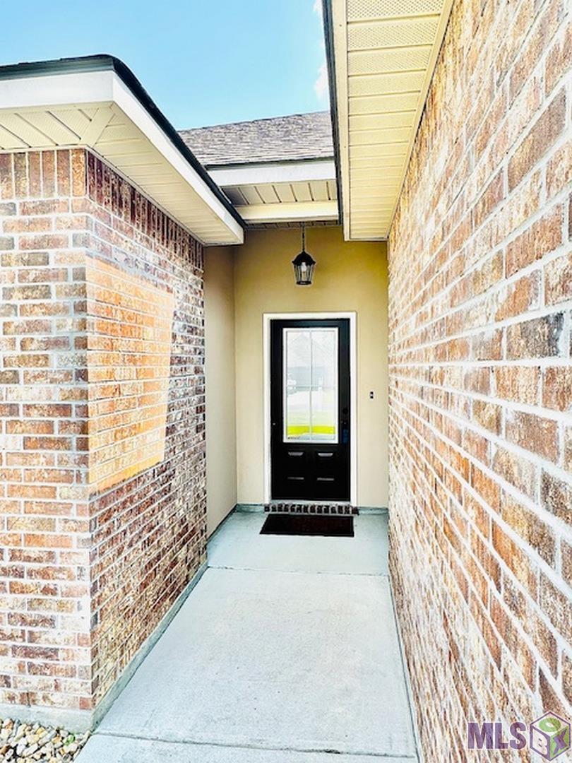 Homes for sale in Denham Springs, LA | 13992 Rosewell St, Denham Springs, LA 70726 | MLS# BR2025004107