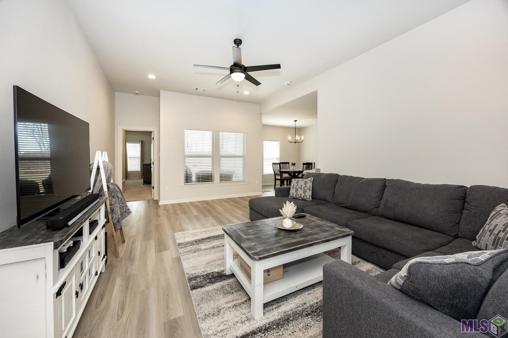 Homes for sale in Denham Springs, LA | 13992 Rosewell St, Denham Springs, LA 70726 | MLS# BR2025004107