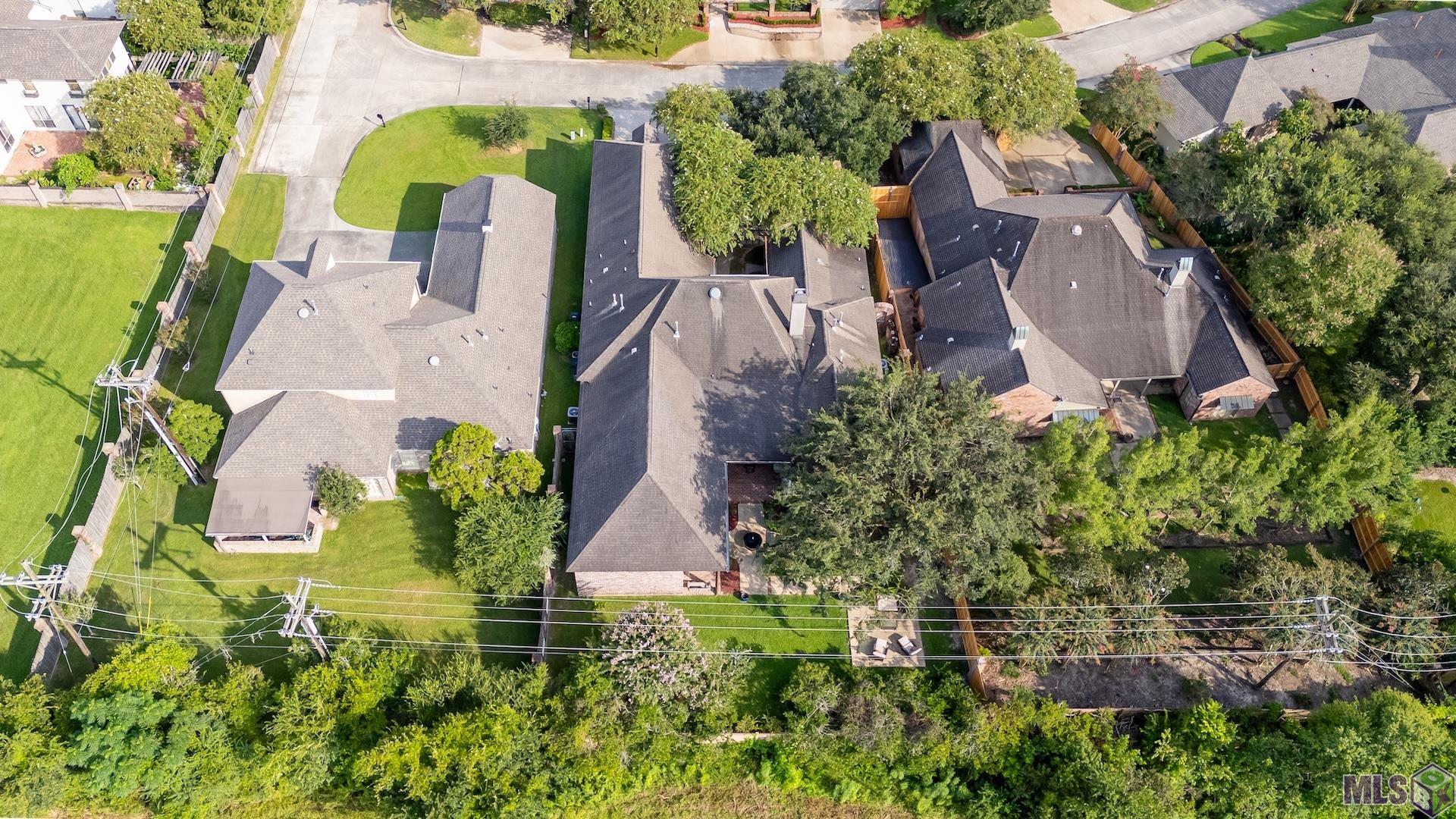 Homes for sale in Baton Rouge, LA | 17427 E Club View Ct, Baton Rouge, LA 70810 | MLS# BR2025004840