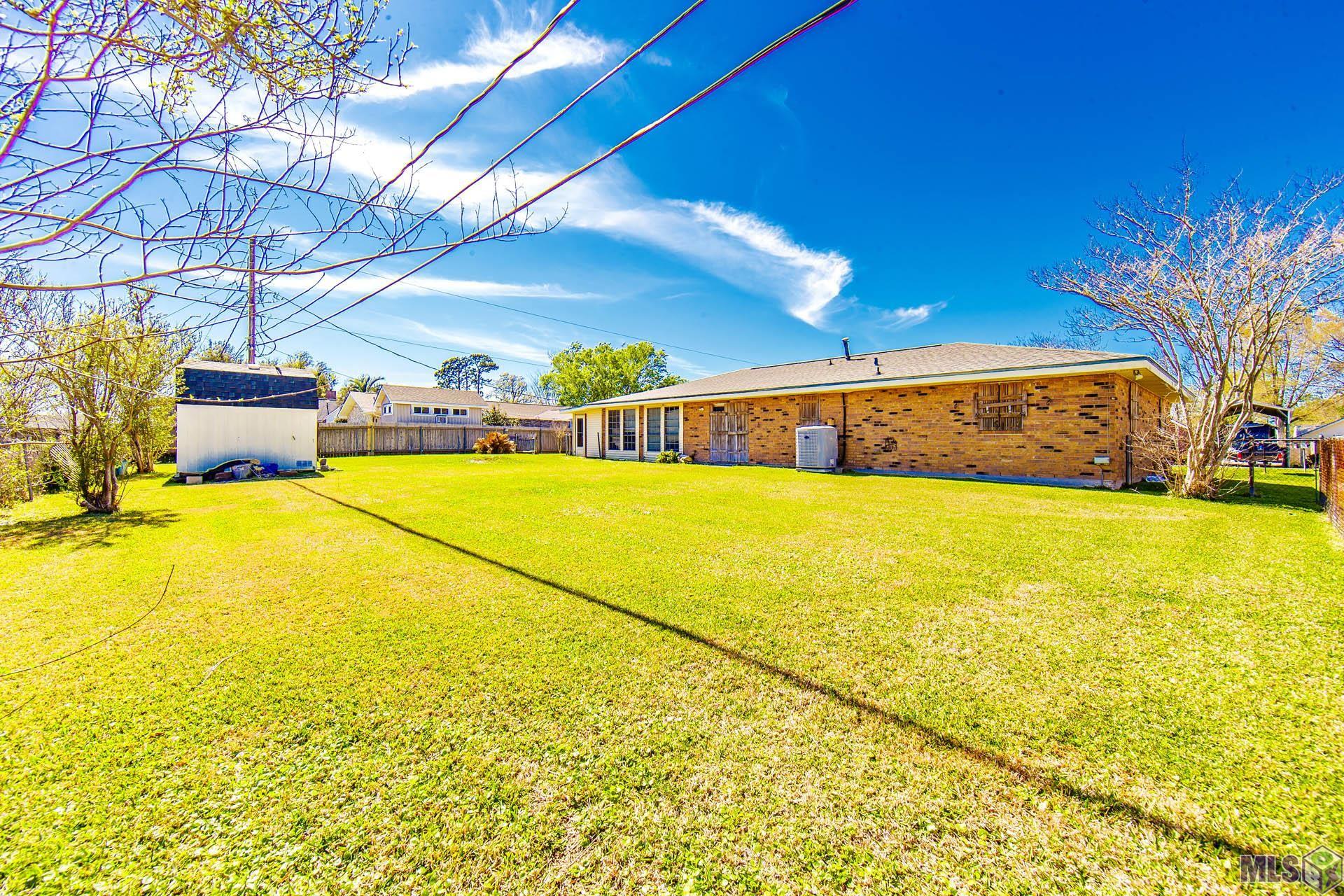 Homes for sale in Thibodaux, LA | 815 Levert Dr, Thibodaux, LA 70301 | MLS# BY2025005165