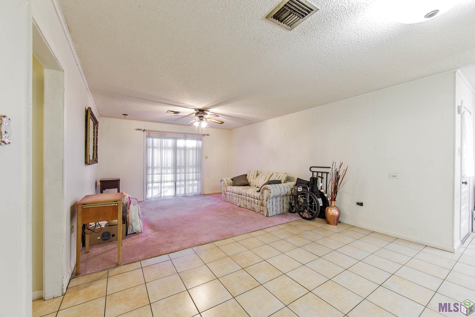 Homes for sale in Thibodaux, LA | 815 Levert Dr, Thibodaux, LA 70301 | MLS# BY2025005165