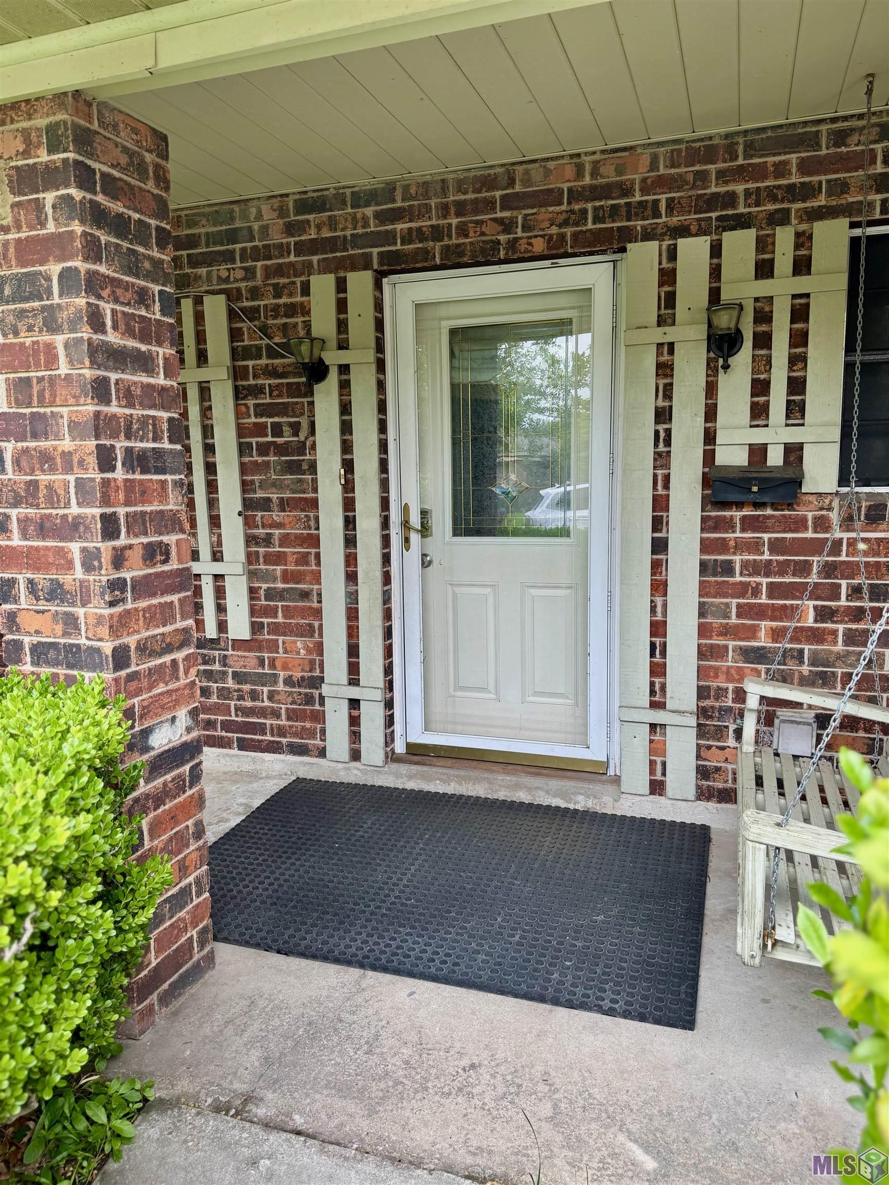 Homes for sale in Morgan, LA | 1625 Chatsworth Dr, Morgan, LA 70380 | MLS# BY2025006147