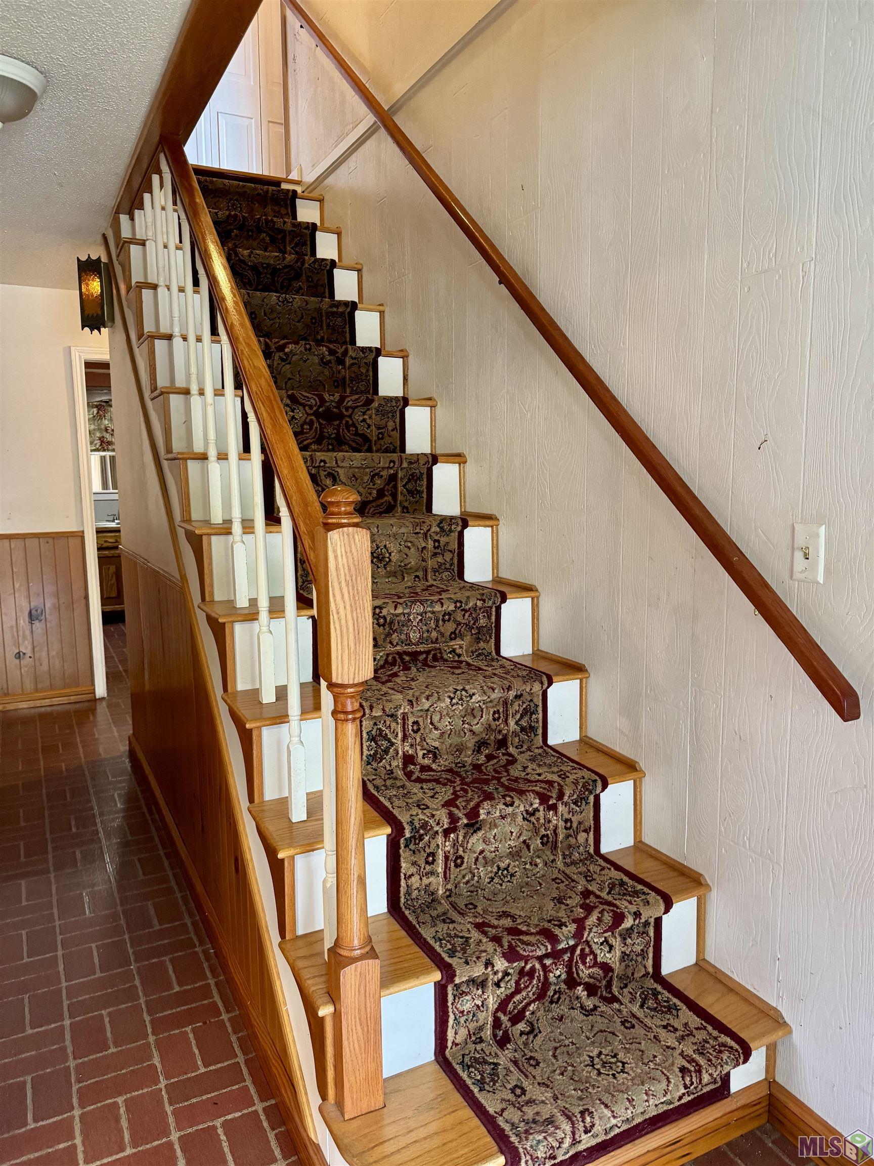 Homes for sale in Morgan, LA | 1625 Chatsworth Dr, Morgan, LA 70380 | MLS# BY2025006147