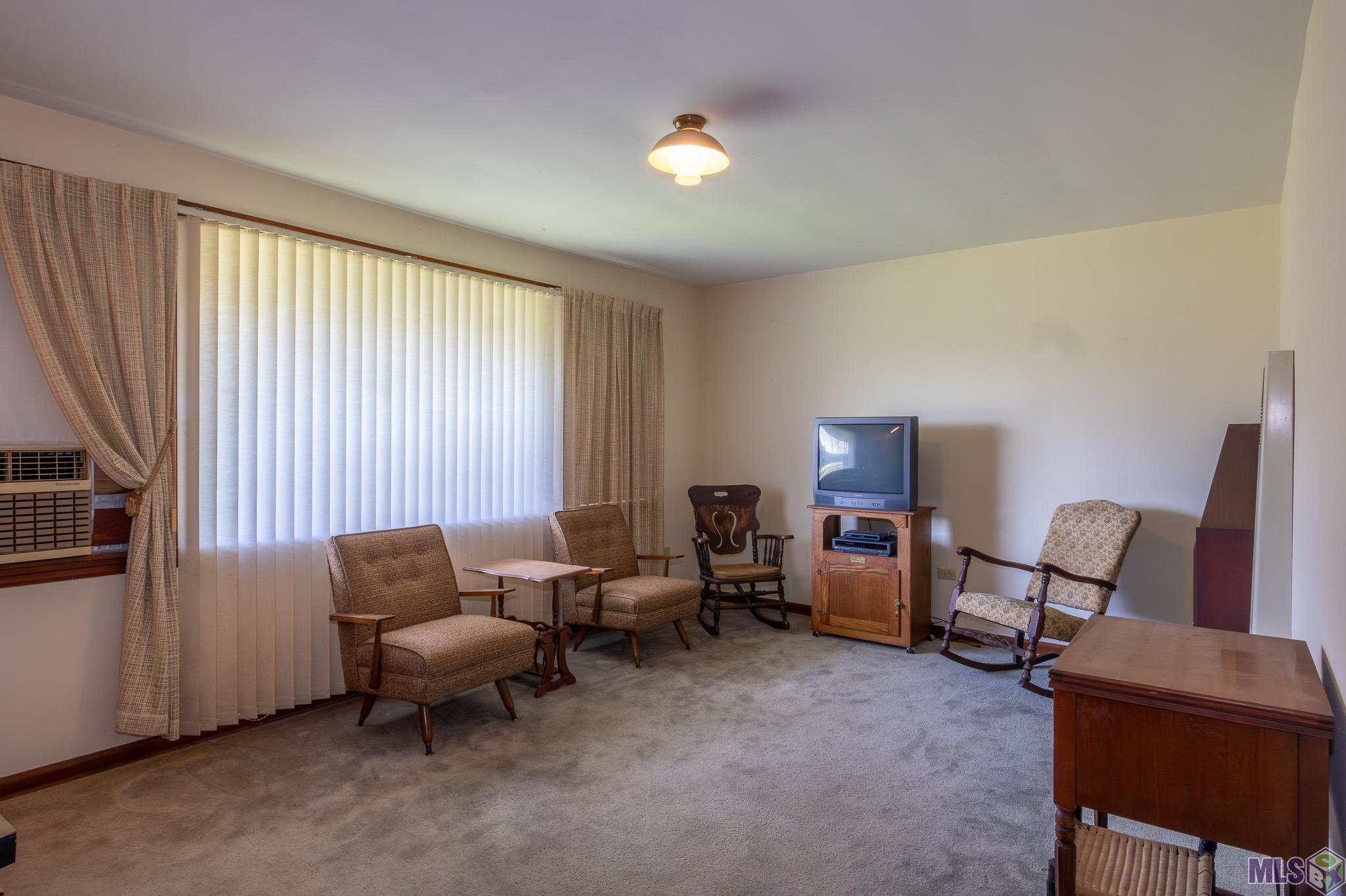 Homes for sale in Houma, LA | 160 Wayne Ave, Houma, LA 70360 | MLS# BY2025006657