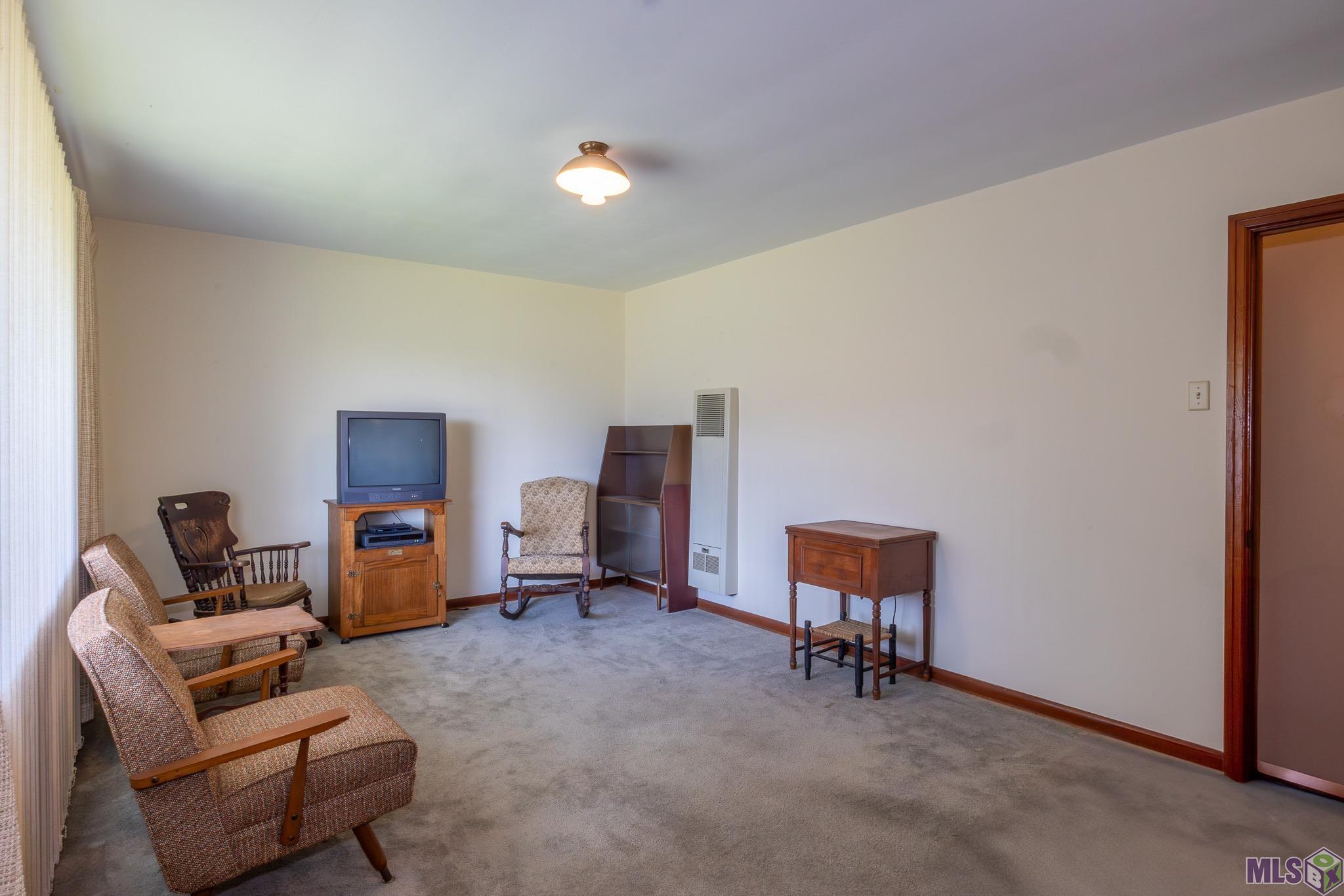 Homes for sale in Houma, LA | 160 Wayne Ave, Houma, LA 70360 | MLS# BY2025006657