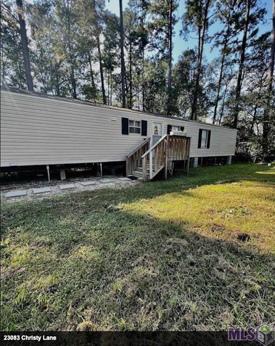 Homes for sale in Denham Springs, LA | 23093 Christy Ln, Denham Springs, LA 70726 | MLS# BR2025006988