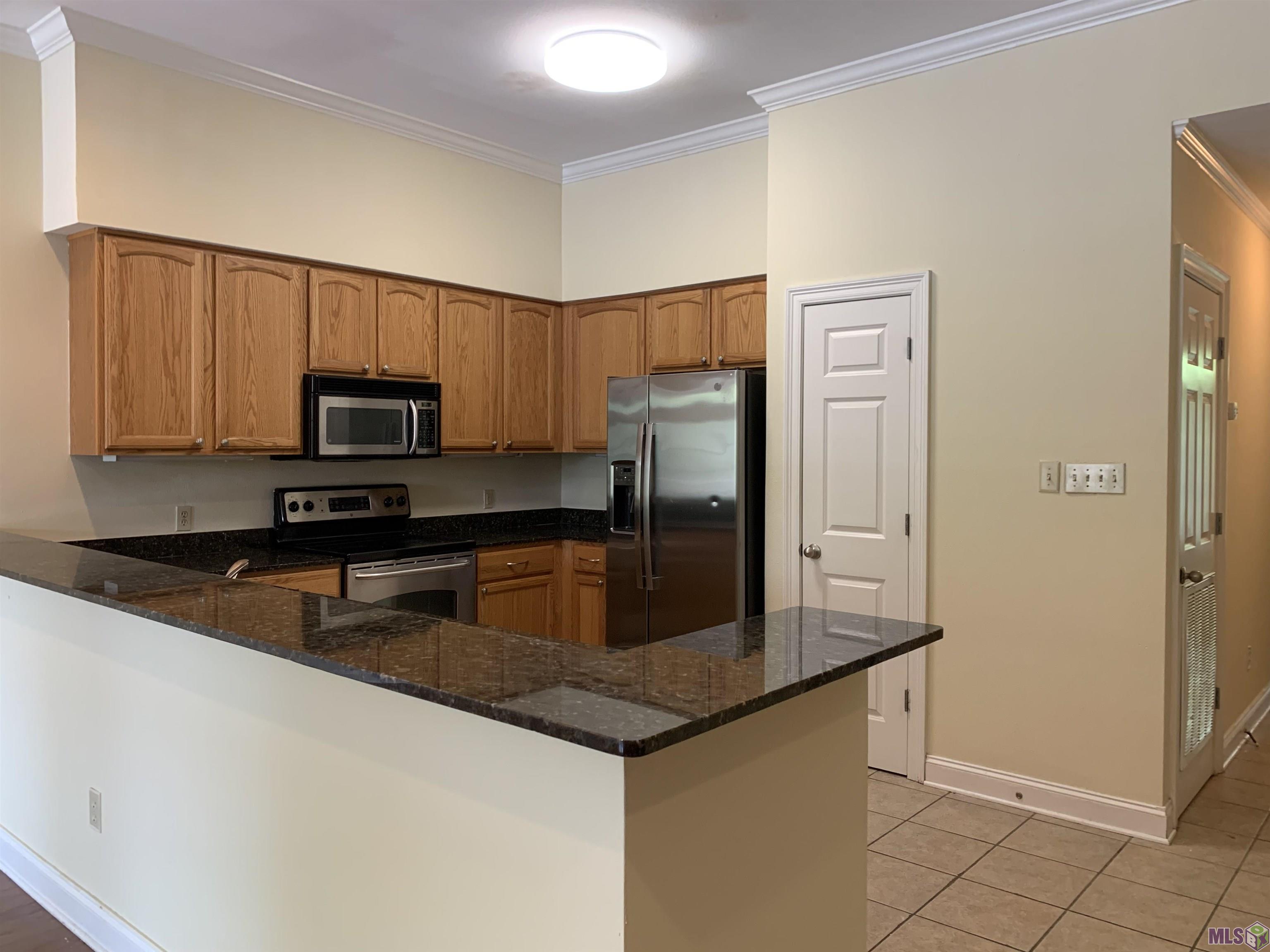 Homes for sale in Baton Rouge, LA | 352 E Boyd Dr #204, Baton Rouge, LA 70808 | MLS# BR2025007008