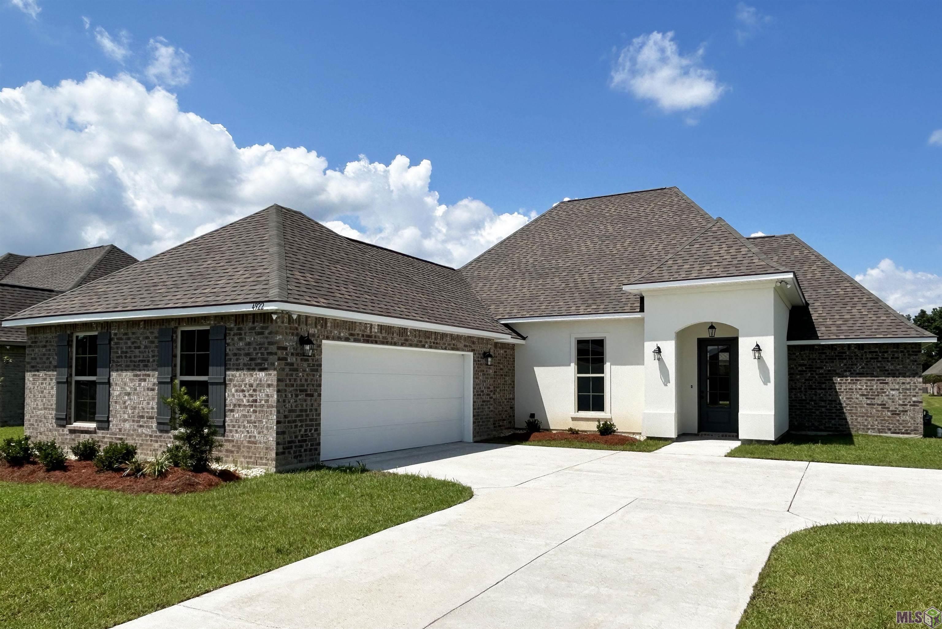 Homes for sale in Addis, LA | 4922 Belmont Dr, Addis, LA 70710 | MLS# BR2025007057