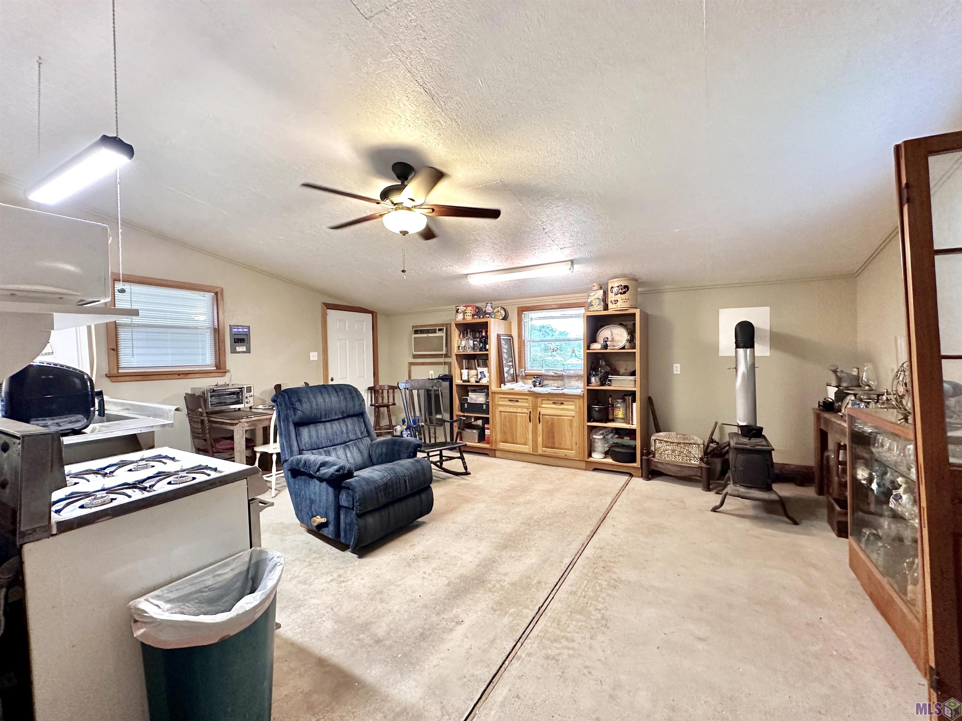 Homes for sale in Laplace, LA | 115 Lane B, Laplace, LA 70068 | MLS# BR2025007457