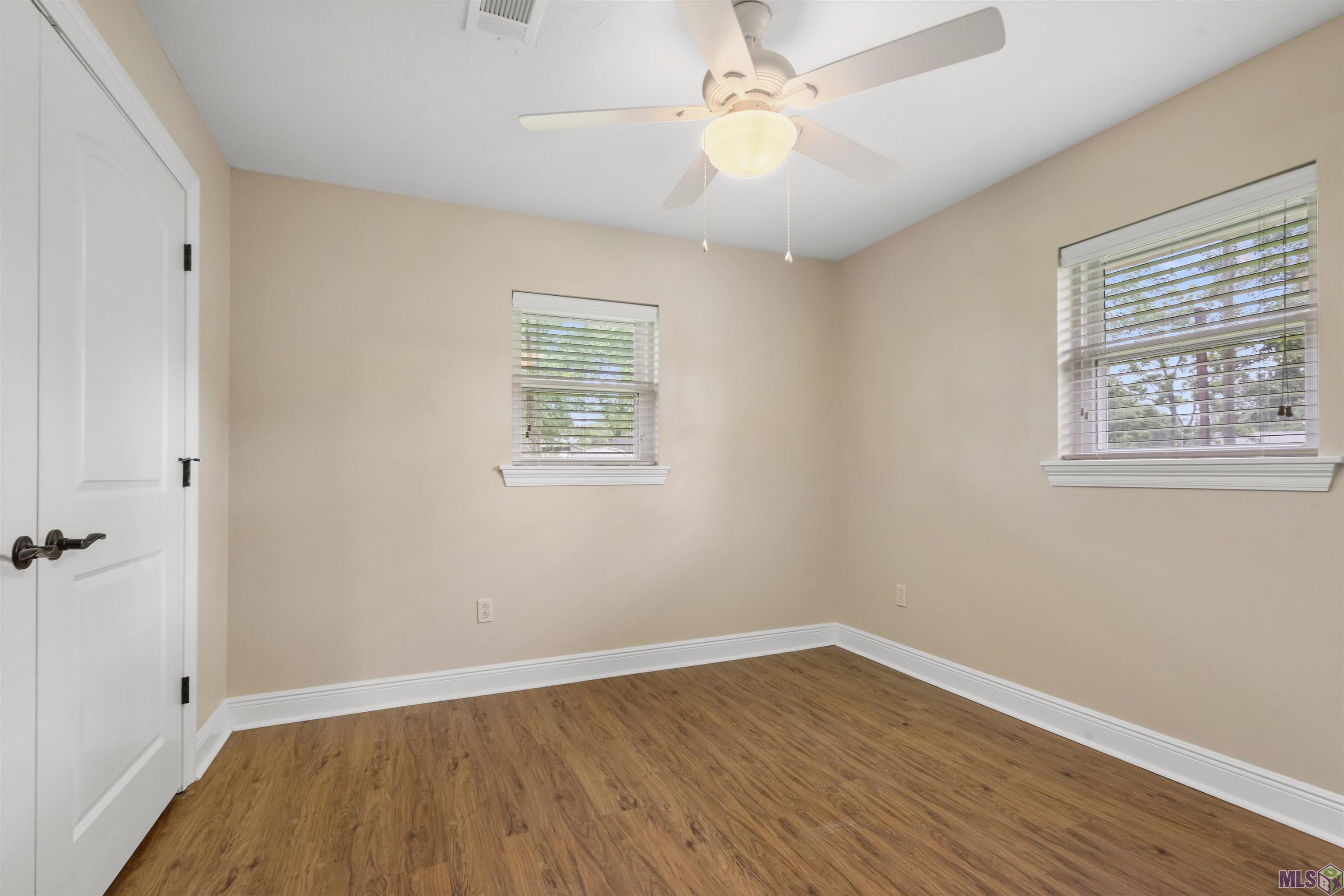 Homes for sale in Denham Springs, LA | 7281 Linda Lee Dr, Denham Springs, LA 70706 | MLS# BR2025007483