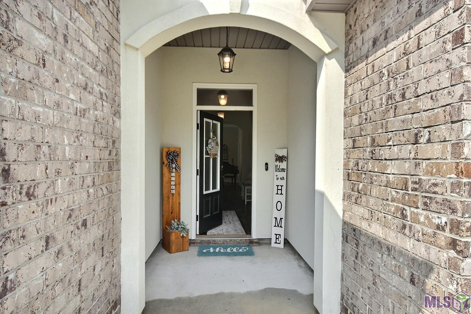 Homes for sale in Denham Springs, LA | 23455 Odette Ave, Denham Springs, LA 70726 | MLS# BR2025007489