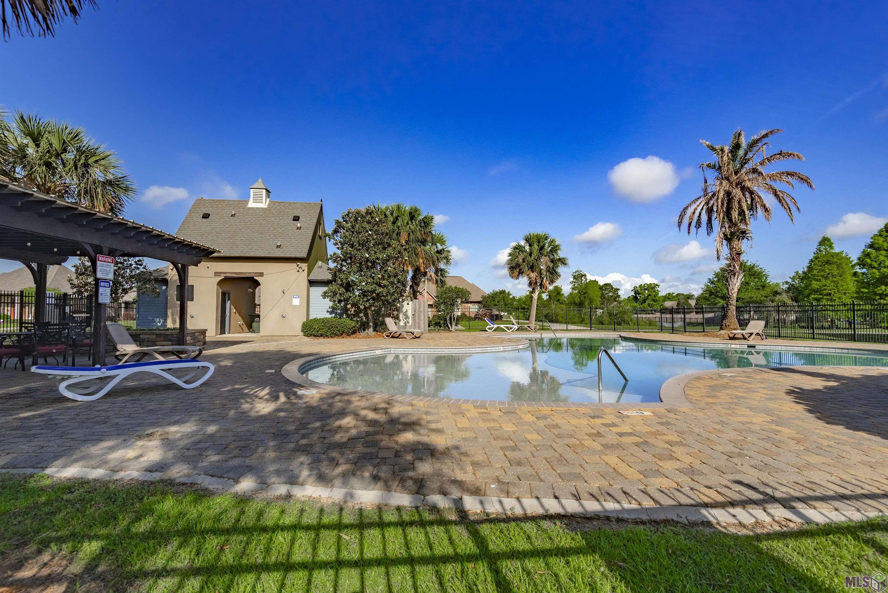 Homes for sale in Gonzales, LA | 41241 Coastline Ave, Gonzales, LA 70737 | MLS# BR2025007490