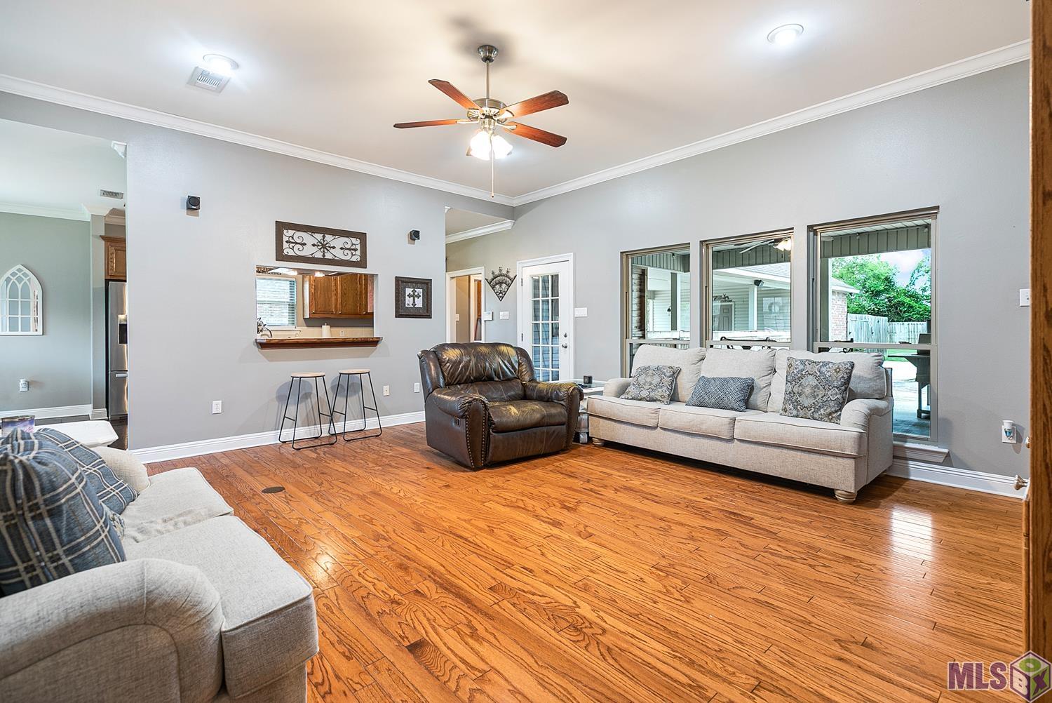 Homes for sale in Denham Springs, LA | 8818 Wyeth Dr, Denham Springs, LA 70706 | MLS# BR2025007656