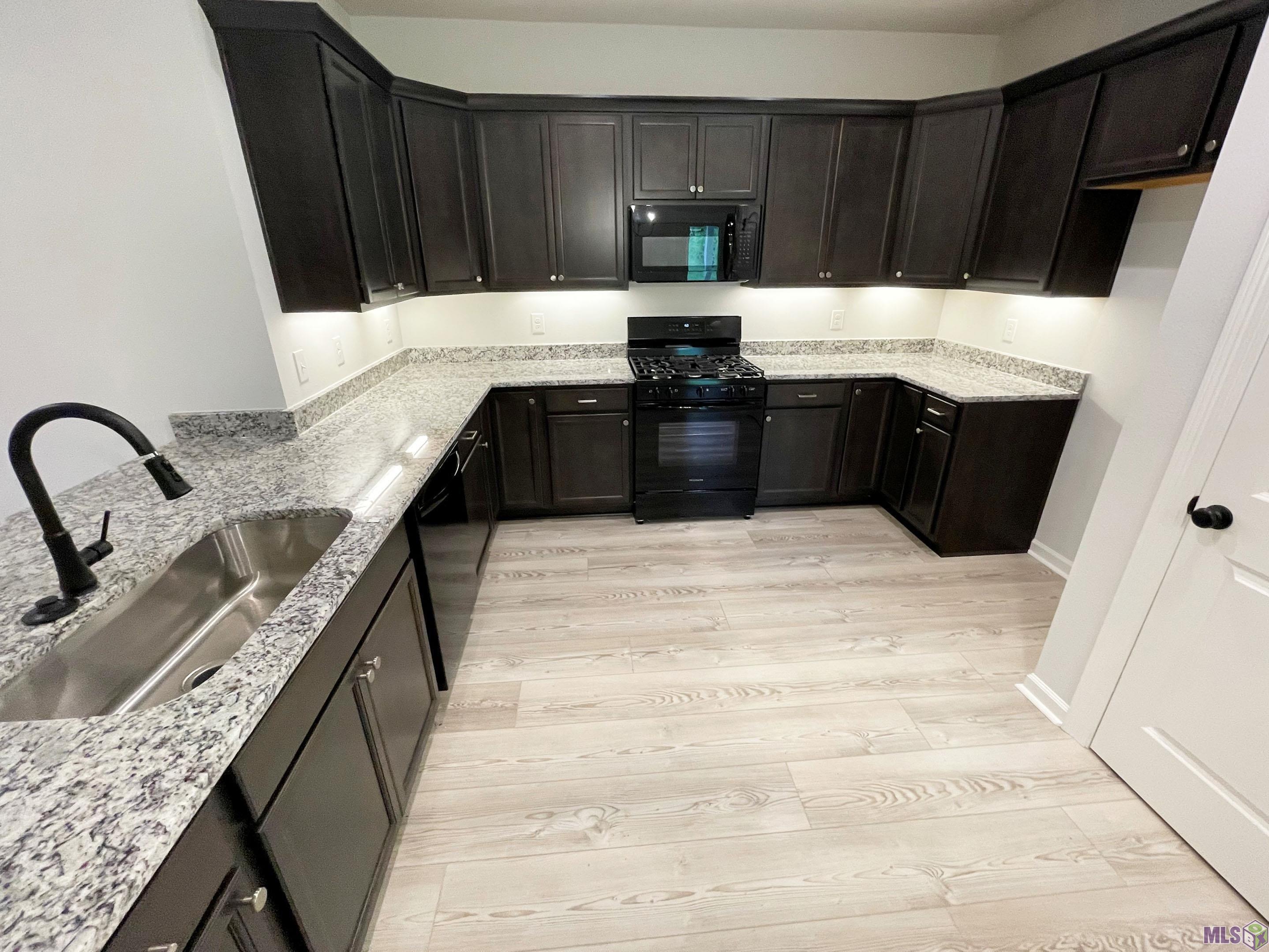 Homes for sale in Walker, LA | 32538 White Bloom Ln, Walker, LA 70785 | MLS# BR2025007962