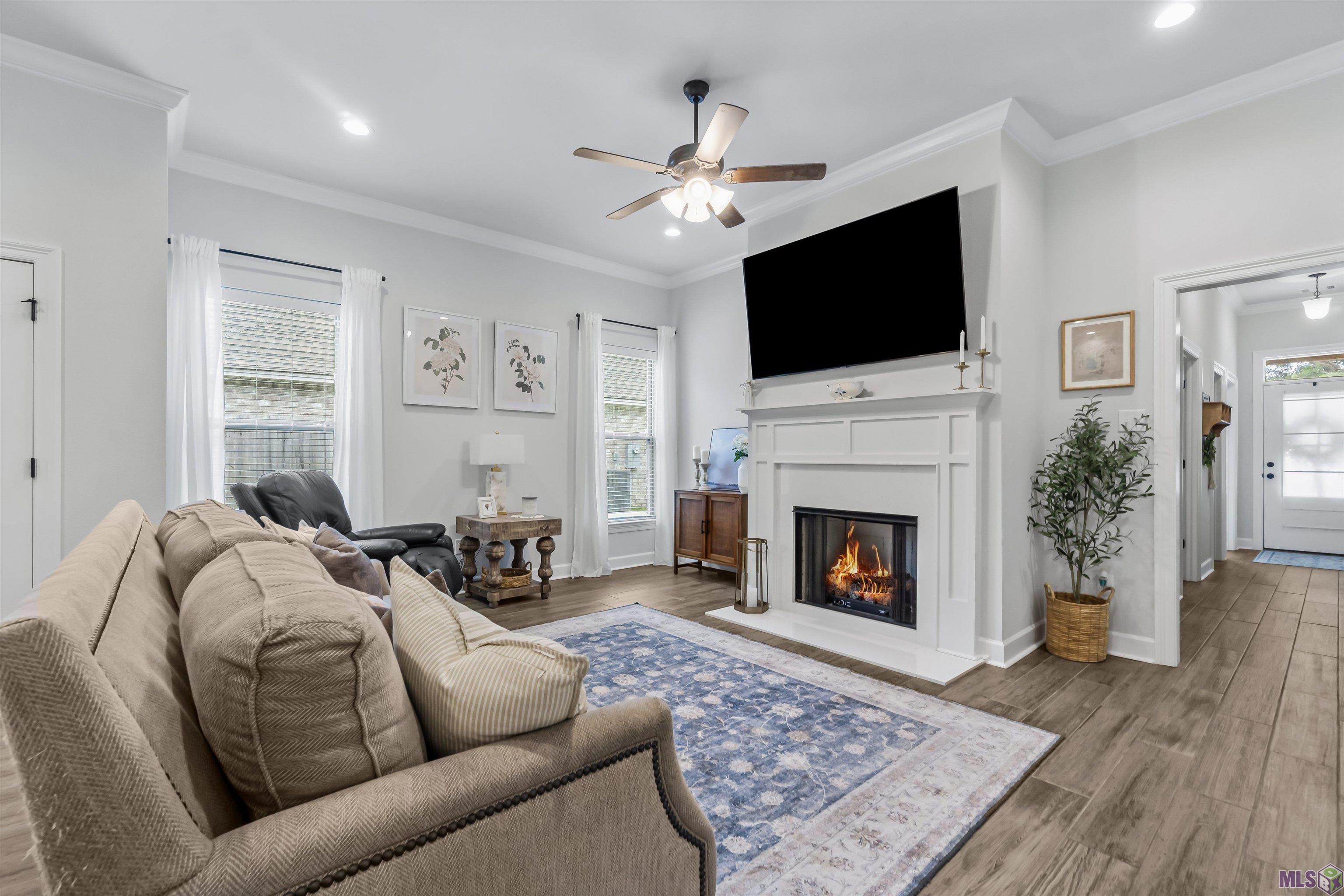 Homes for sale in Denham Springs, LA | 26879 Oak Lake Ln, Denham Springs, LA 70726 | MLS# BR2025008124