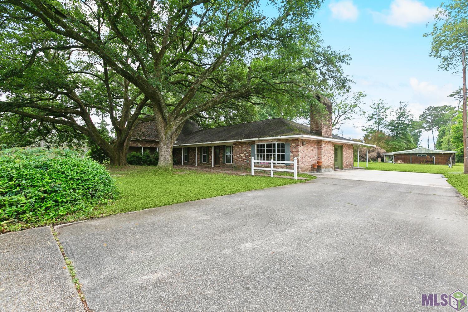 Homes for sale in Denham Springs, LA | 31621 Netterville Rd, Denham Springs, LA 70726 | MLS# BR2025008409