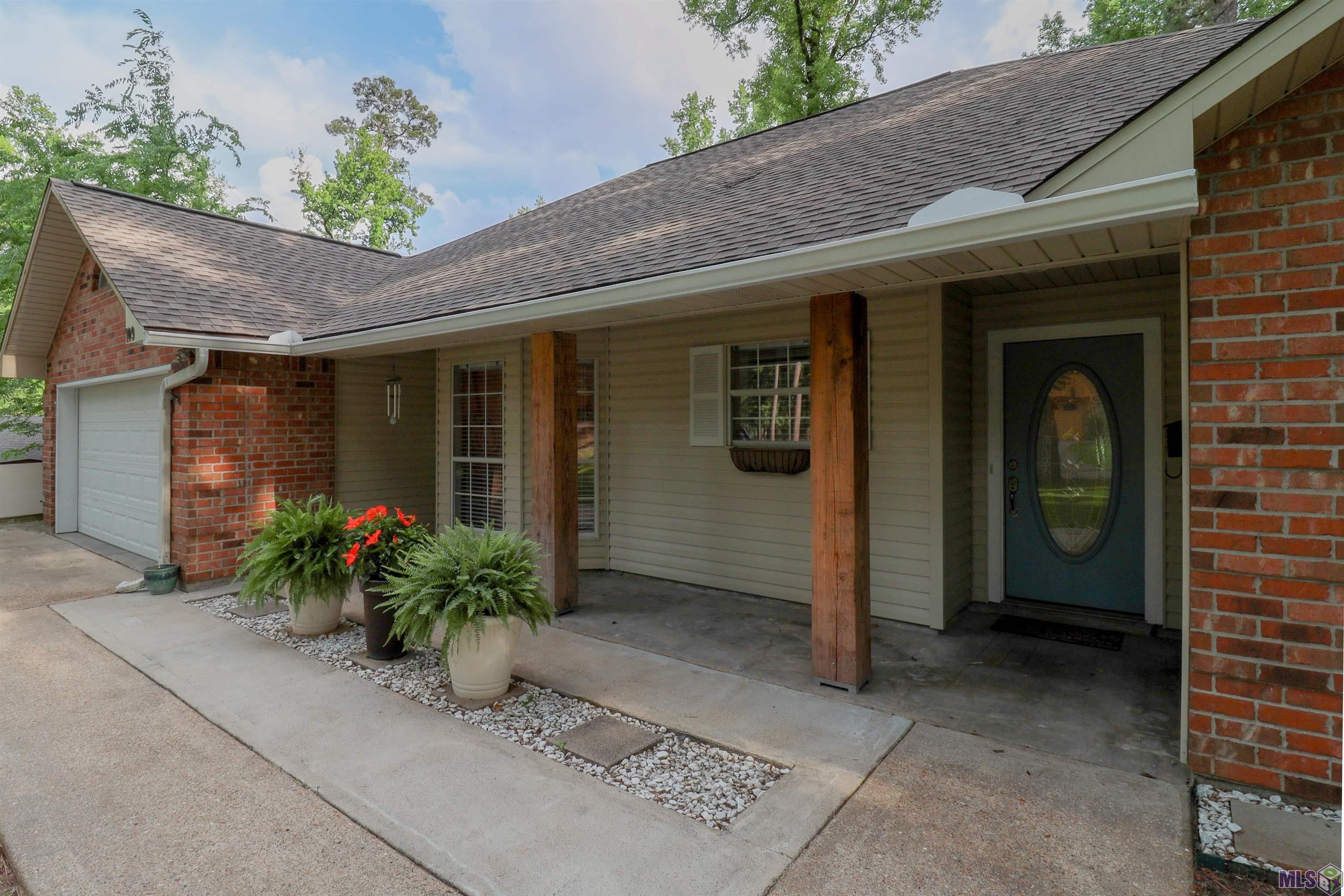 Homes for sale in Pineville, LA | 109 Hembling Dr, Pineville, LA 71360 | MLS# BR2025008715