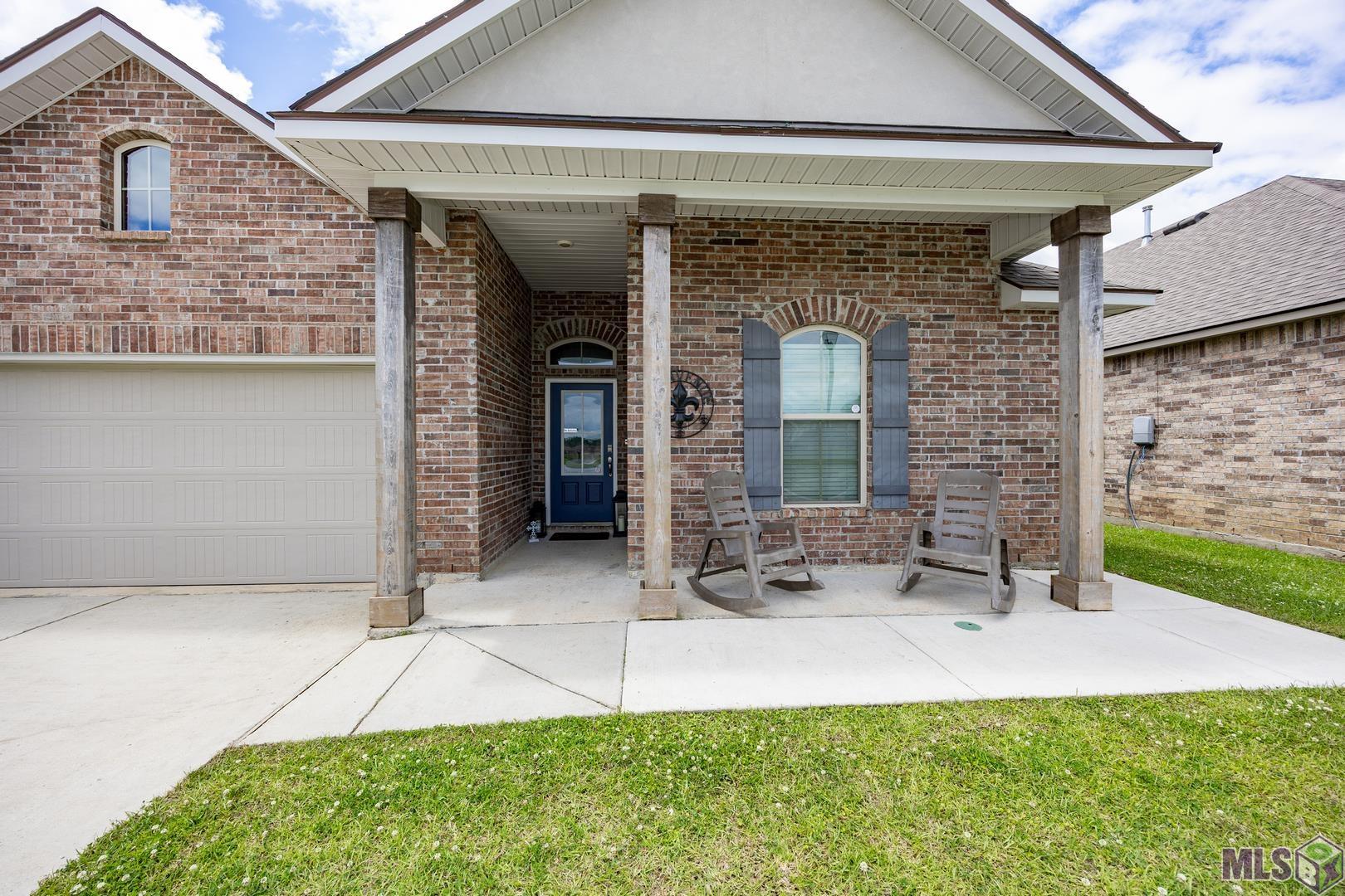 Homes for sale in Zachary, LA | 21332 Wood Glen Ave, Zachary, LA 70791 | MLS# BR2025008800