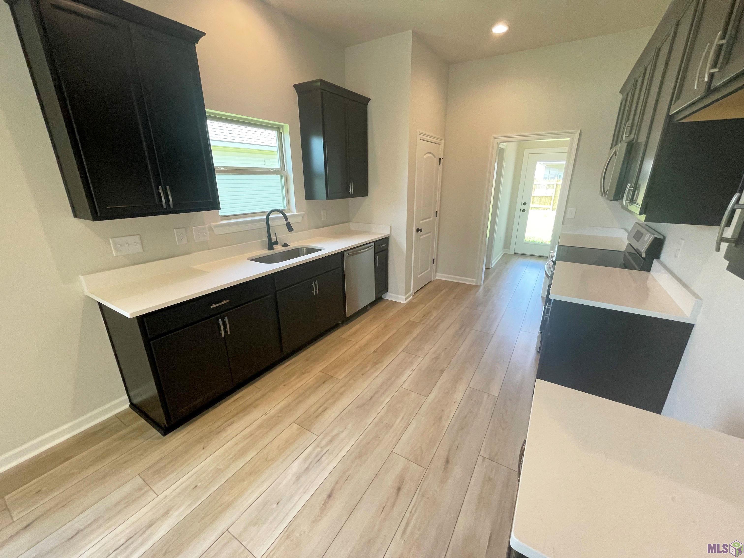 Homes for sale in Denham Springs, LA | 28297 Middlebrook Way, Denham Springs, LA 70726 | MLS# BR2025009069