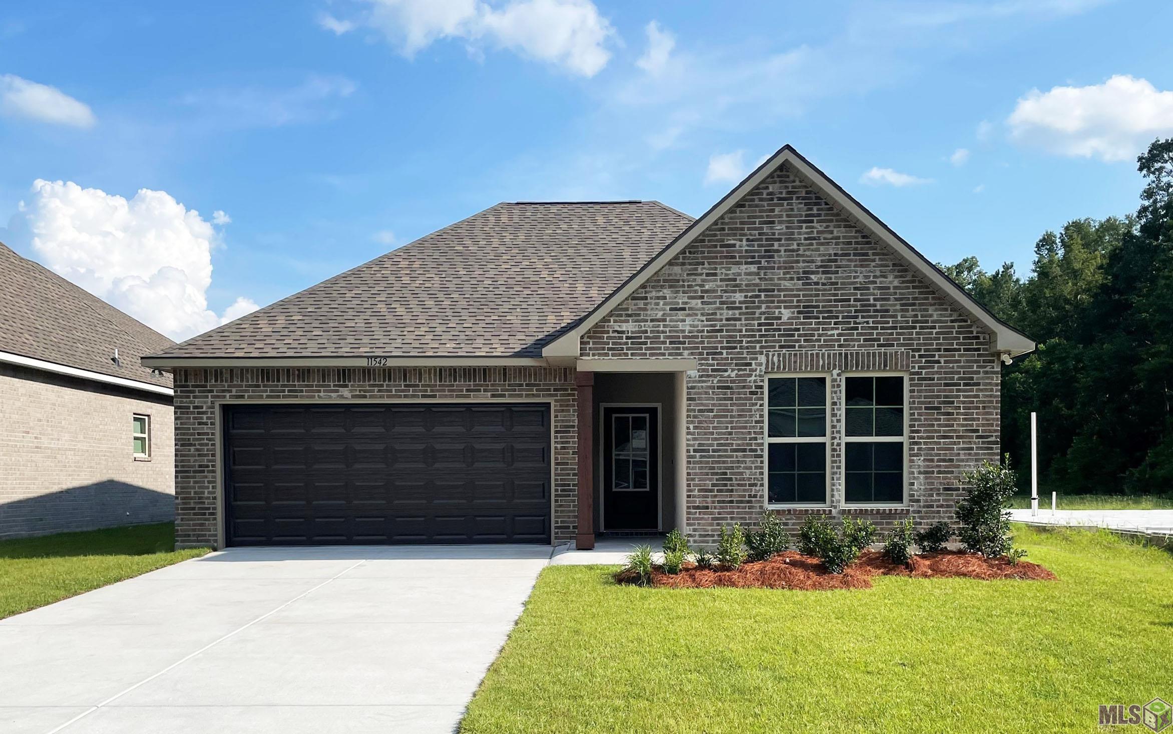 Homes for sale in Denham Springs, LA | 11542 Juban Parc Ave, Denham Springs, LA 70726 | MLS# BR2025009246