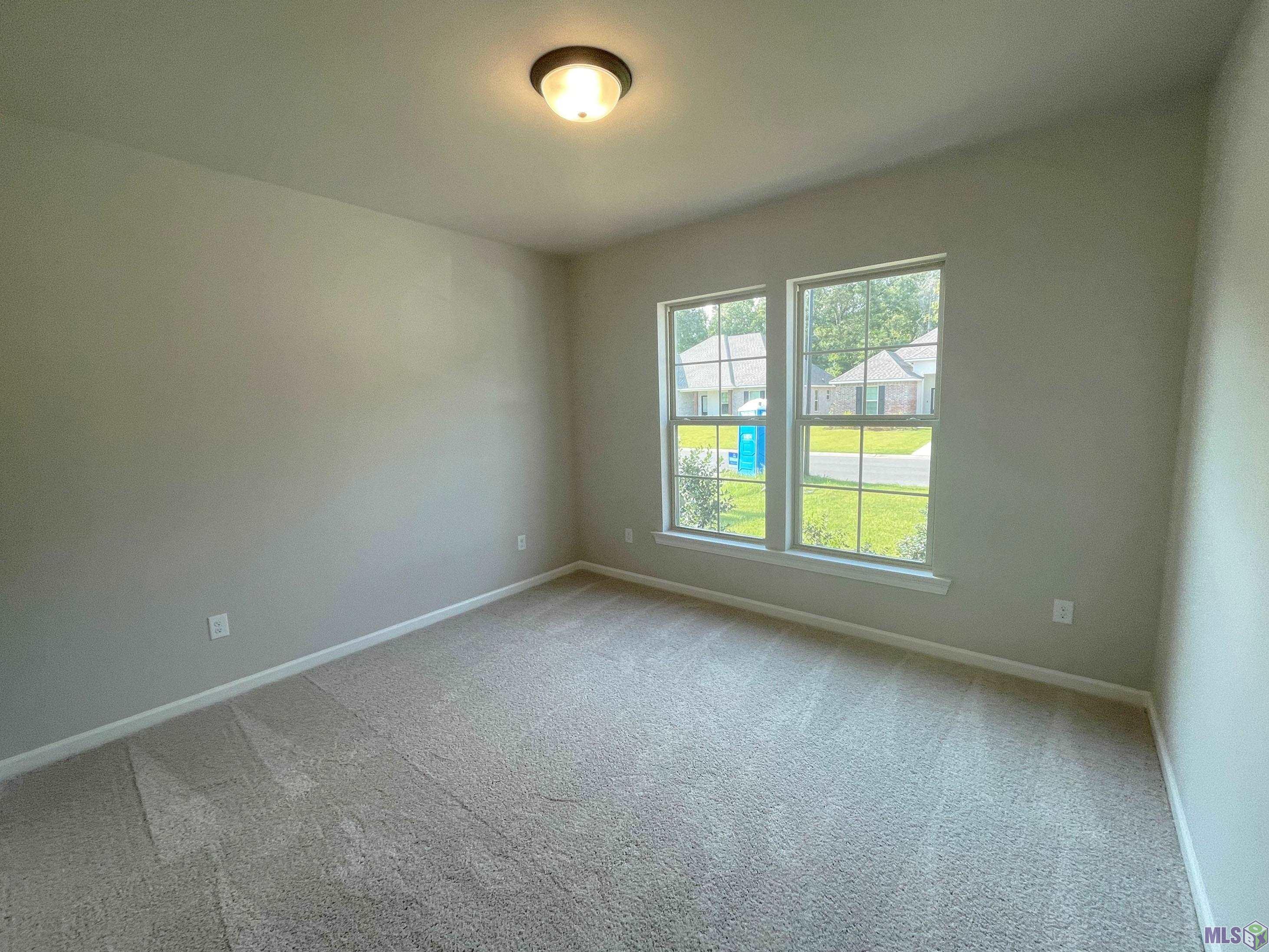 Homes for sale in Denham Springs, LA | 11542 Juban Parc Ave, Denham Springs, LA 70726 | MLS# BR2025009246