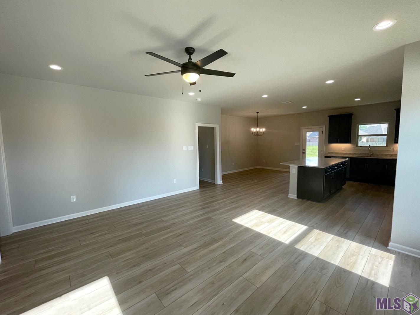 Homes for sale in Denham Springs, LA | 11542 Juban Parc Ave, Denham Springs, LA 70726 | MLS# BR2025009246