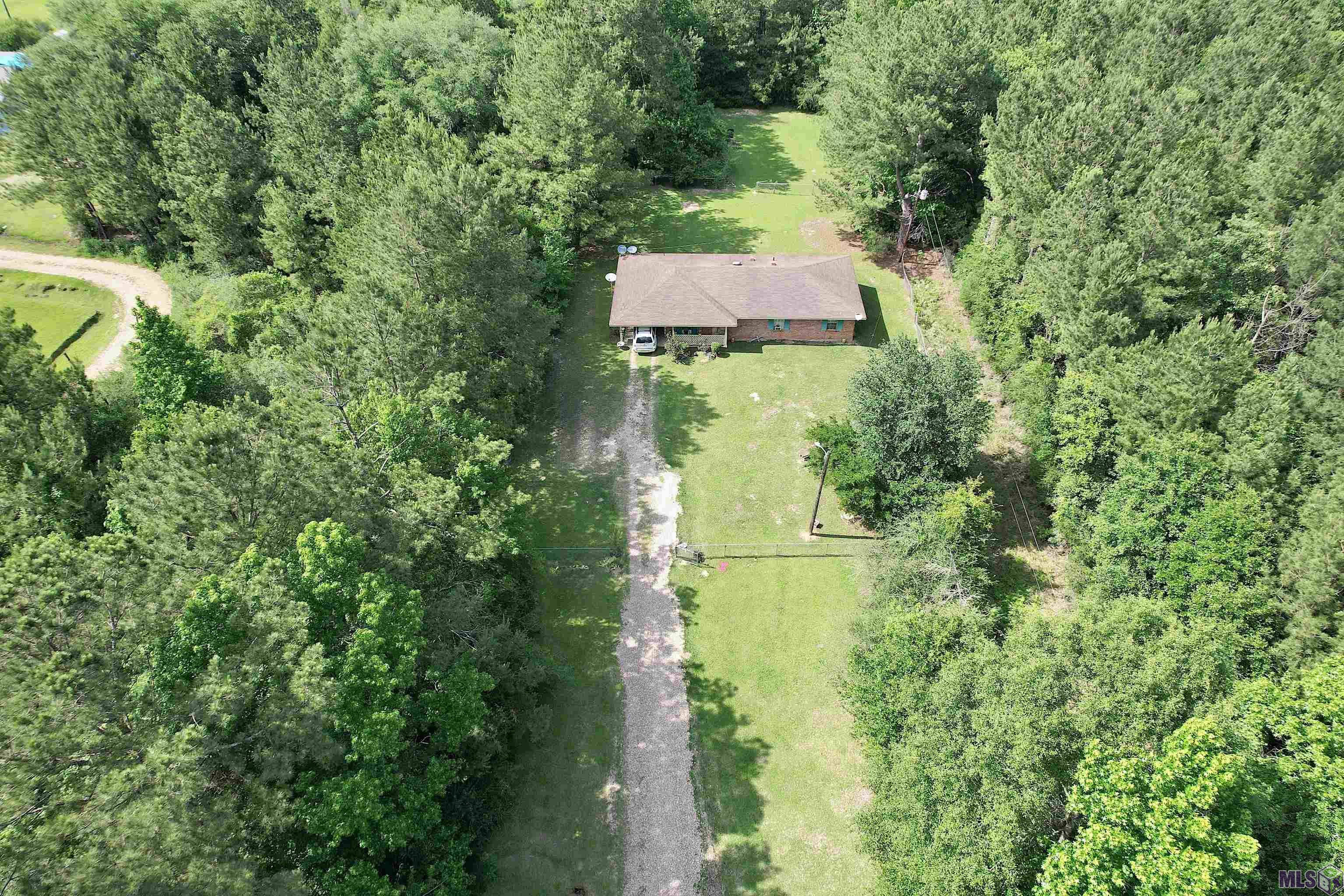 Homes for sale in Greensburg, LA | 6030 La Hwy 1042, Greensburg, LA 70441 | MLS# BR2025009697