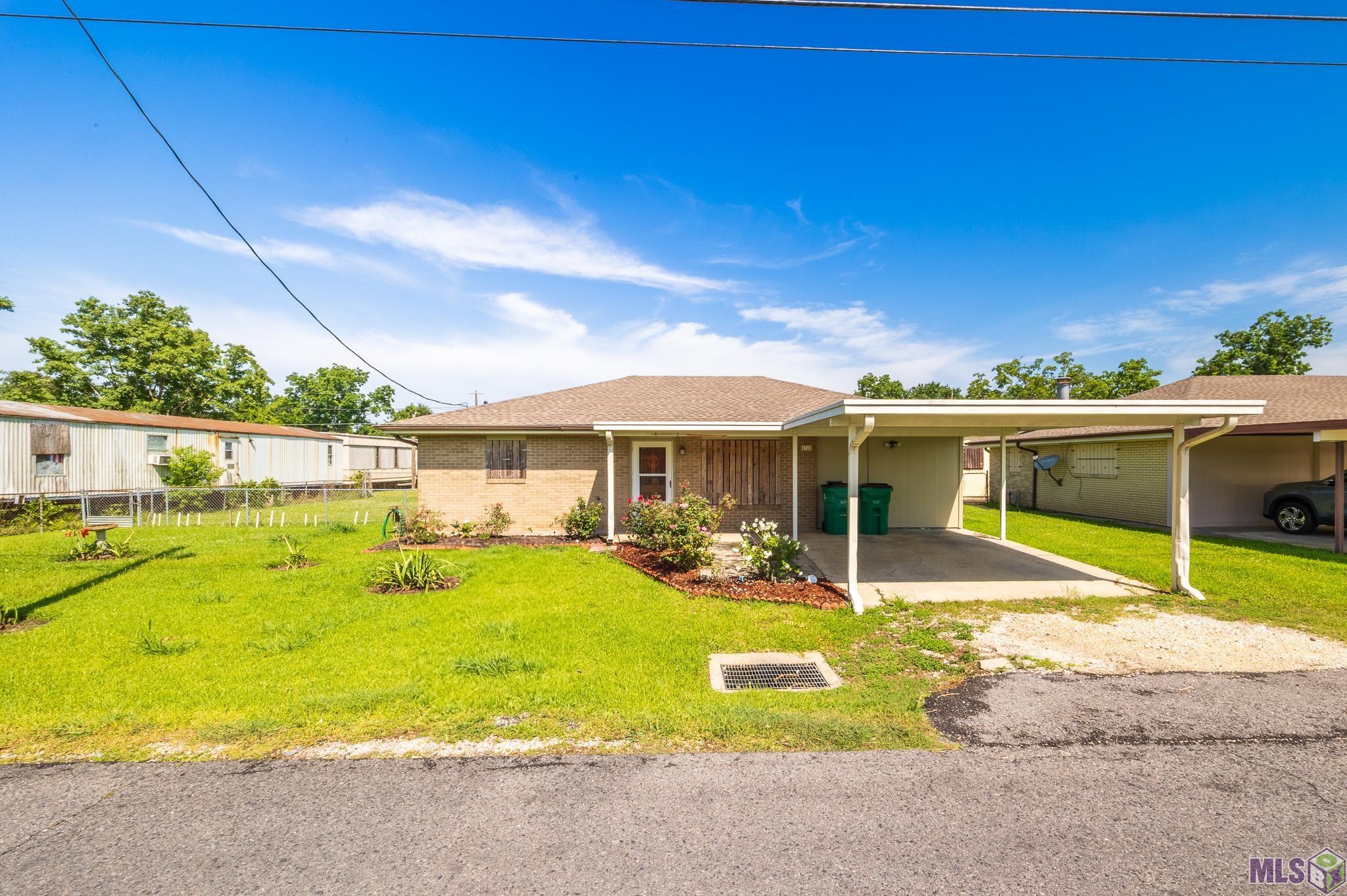 Homes for sale in Raceland, LA | 434 St Louis St, Raceland, LA 70394 | MLS# BY2025009834