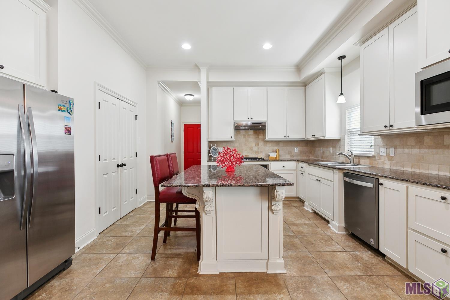 Homes for sale in Baton Rouge, LA | 14536 Market North Dr, Baton Rouge, LA 70810 | MLS# BR2025010176