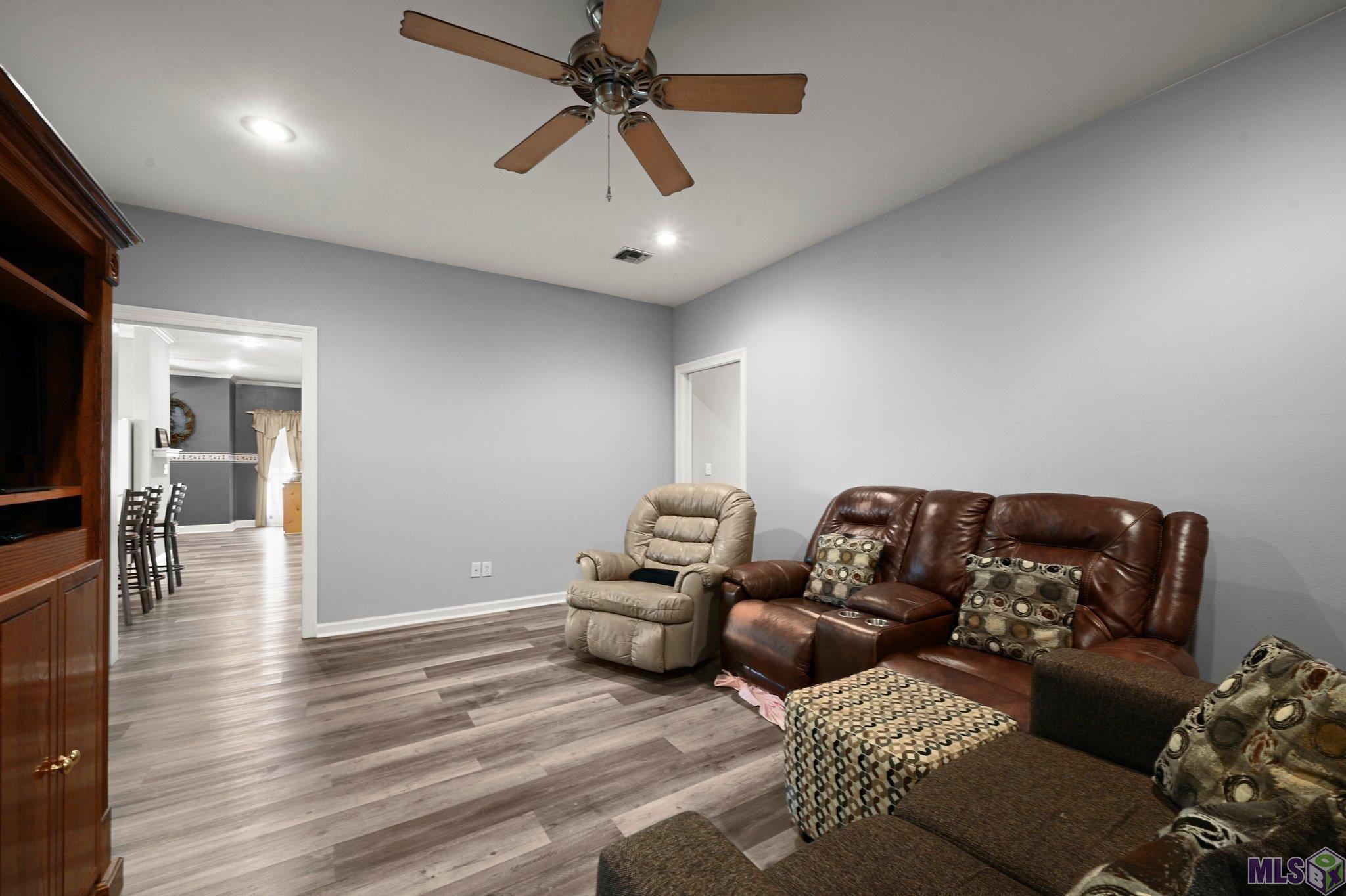 Homes for sale in Vacherie, LA | 19706 Hwy 643, Vacherie, LA 70090 | MLS# BY2025010481