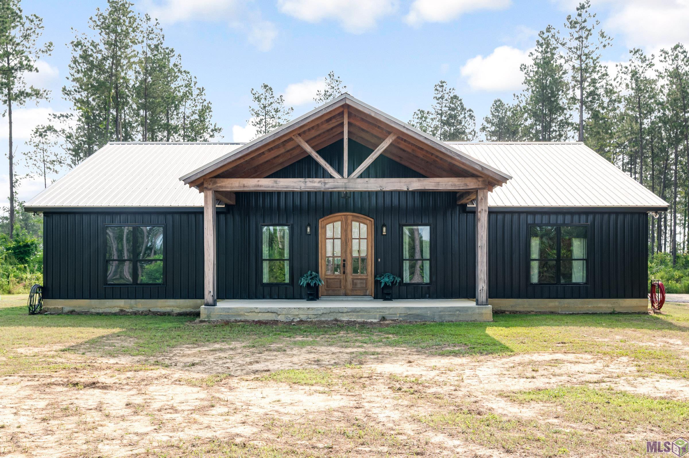 Homes for sale in Pine Grove, LA | 845 Mclin Rd, Pine Grove, LA 70453 | MLS# BR2025010484