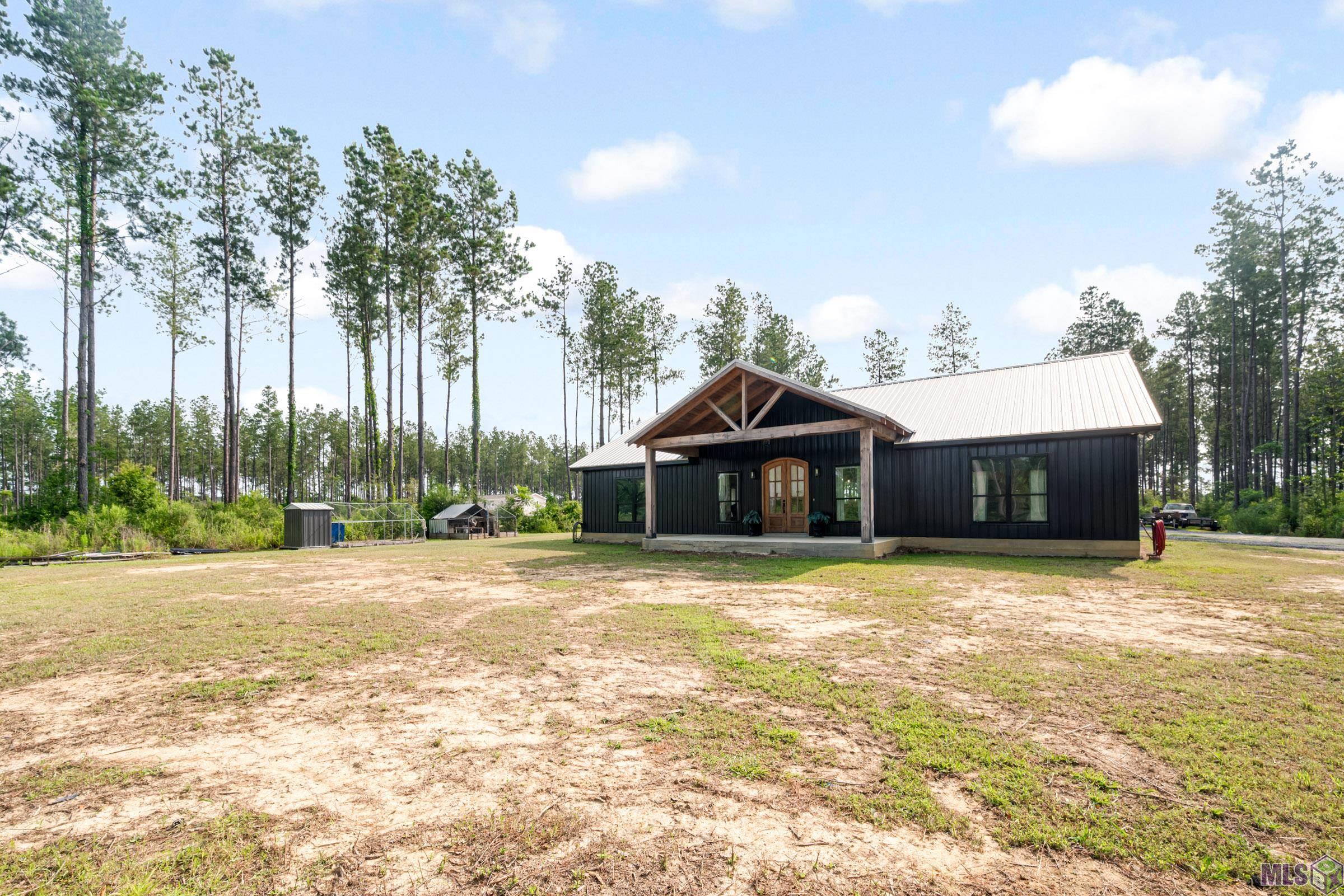 Homes for sale in Pine Grove, LA | 845 Mclin Rd, Pine Grove, LA 70453 | MLS# BR2025010484