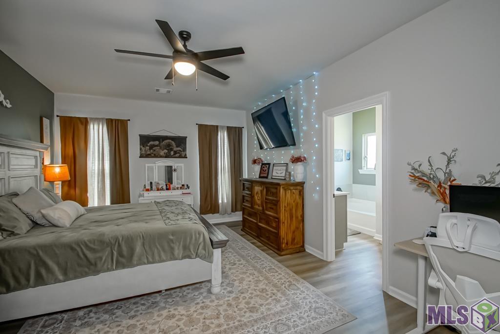 Homes for sale in Denham Springs, LA | 11590 Juban Parc Ave, Denham Springs, LA 70726 | MLS# BR2025010568