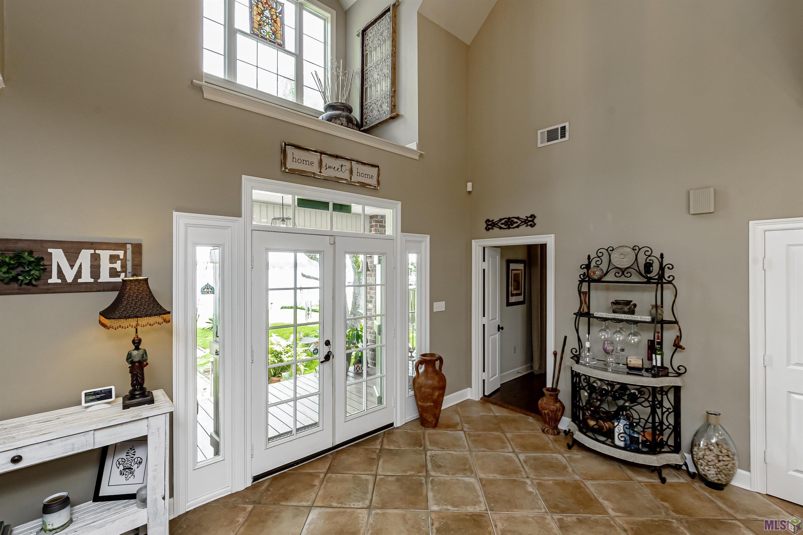 Homes for sale in Ventress, LA | 10261 Island Rd, Ventress, LA 70783 | MLS# BR2025010623