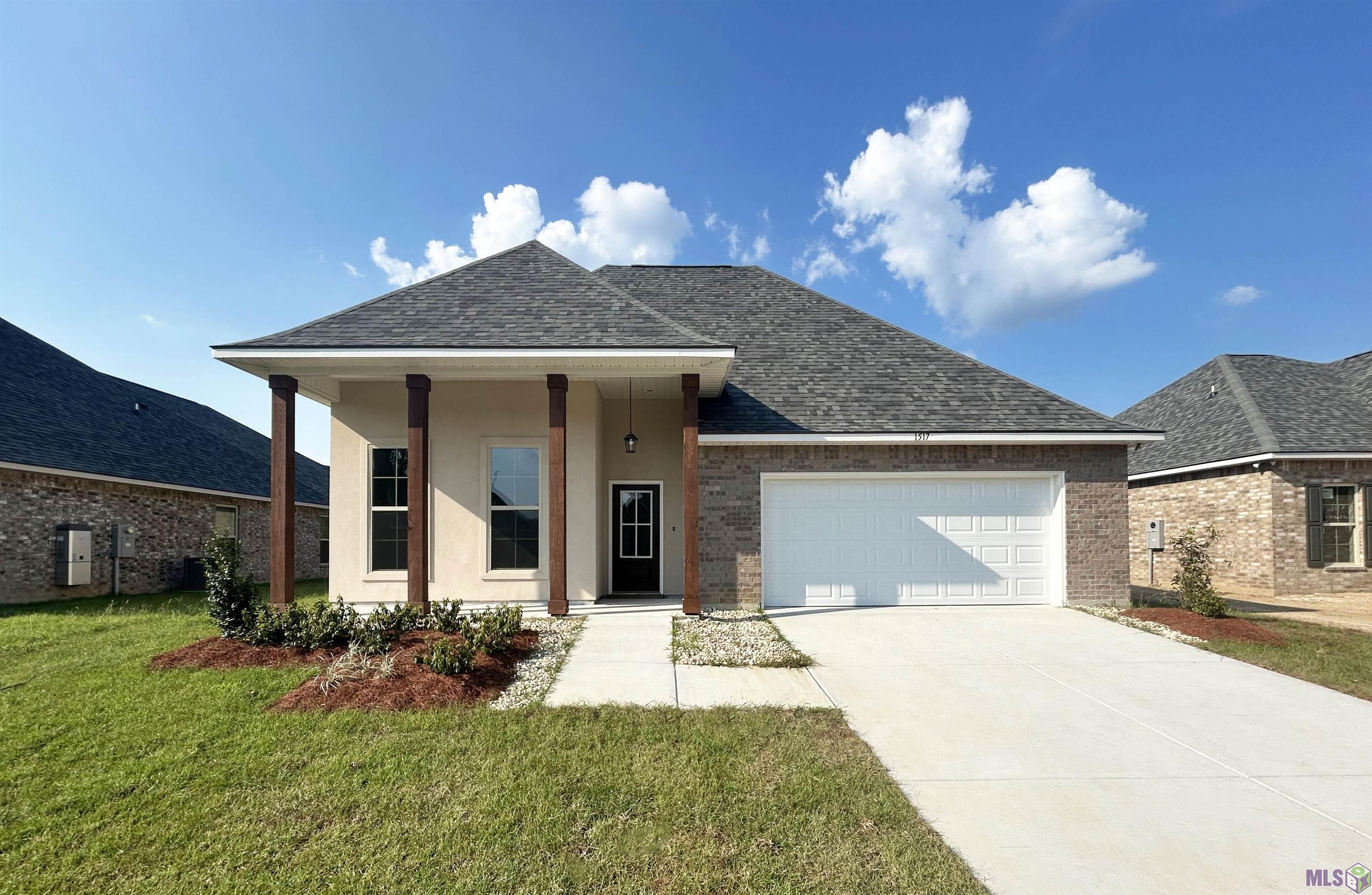 Homes for sale in Zachary, LA | 1517 Marshall Jones Sr Ave, Zachary, LA 70791 | MLS# BR2025010827