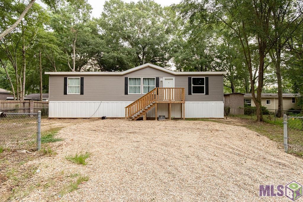 Homes for sale in Denham Springs, LA | 30902 Lilac St, Denham Springs, LA 70726 | MLS# BR2025011174