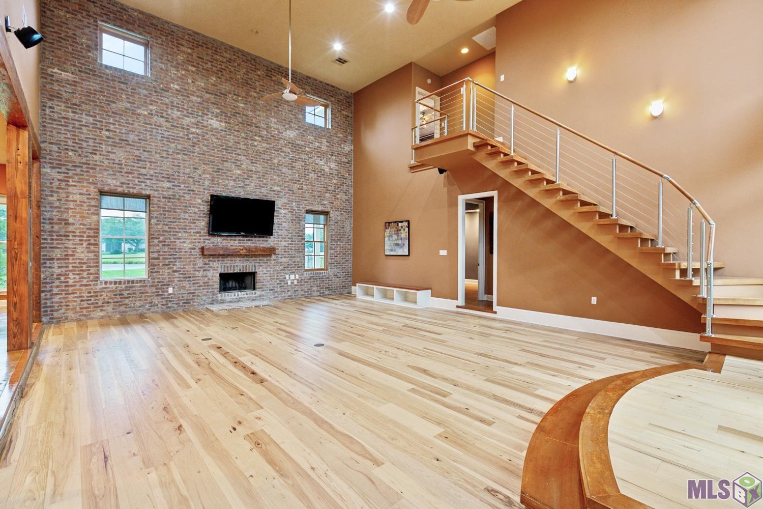 Homes for sale in Gonzales, LA | 6141 Jonathan Alaric Ave, Gonzales, LA 70737 | MLS# BR2025011272