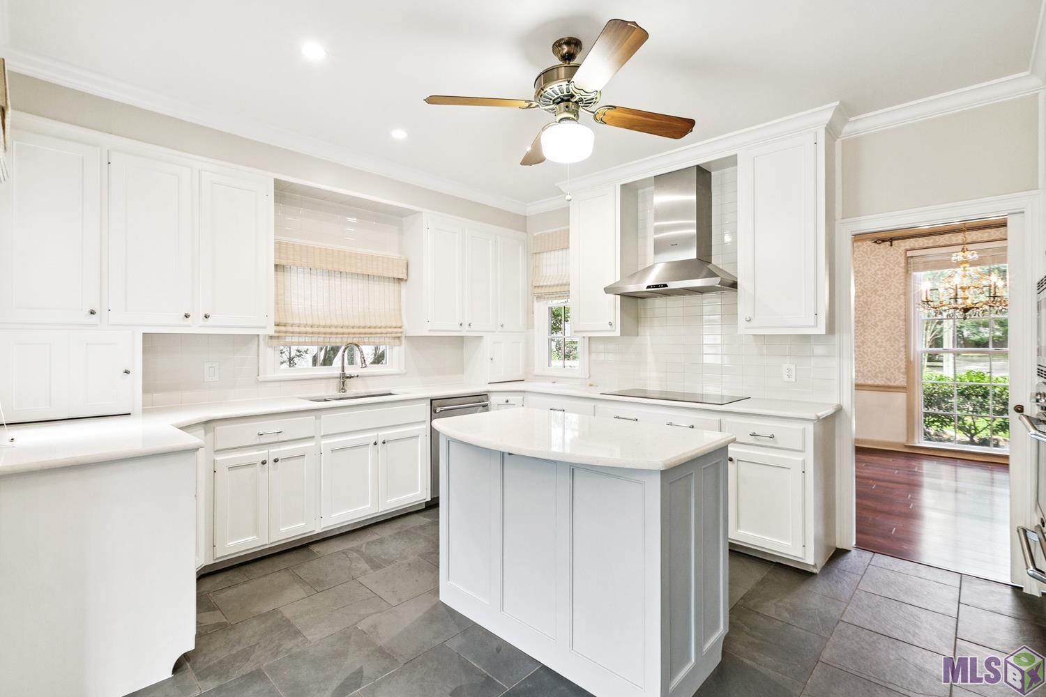 Homes for sale in Baton Rouge, LA | 3635 Woodland Ridge Blvd, Baton Rouge, LA 70816 | MLS# BR2025011508