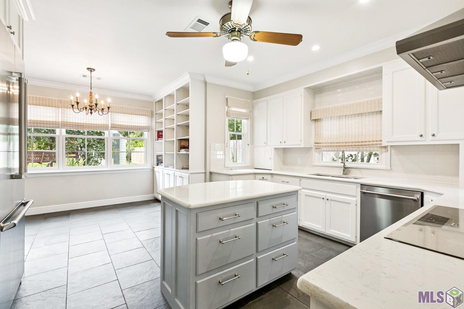 Homes for sale in Baton Rouge, LA | 3635 Woodland Ridge Blvd, Baton Rouge, LA 70816 | MLS# BR2025011508