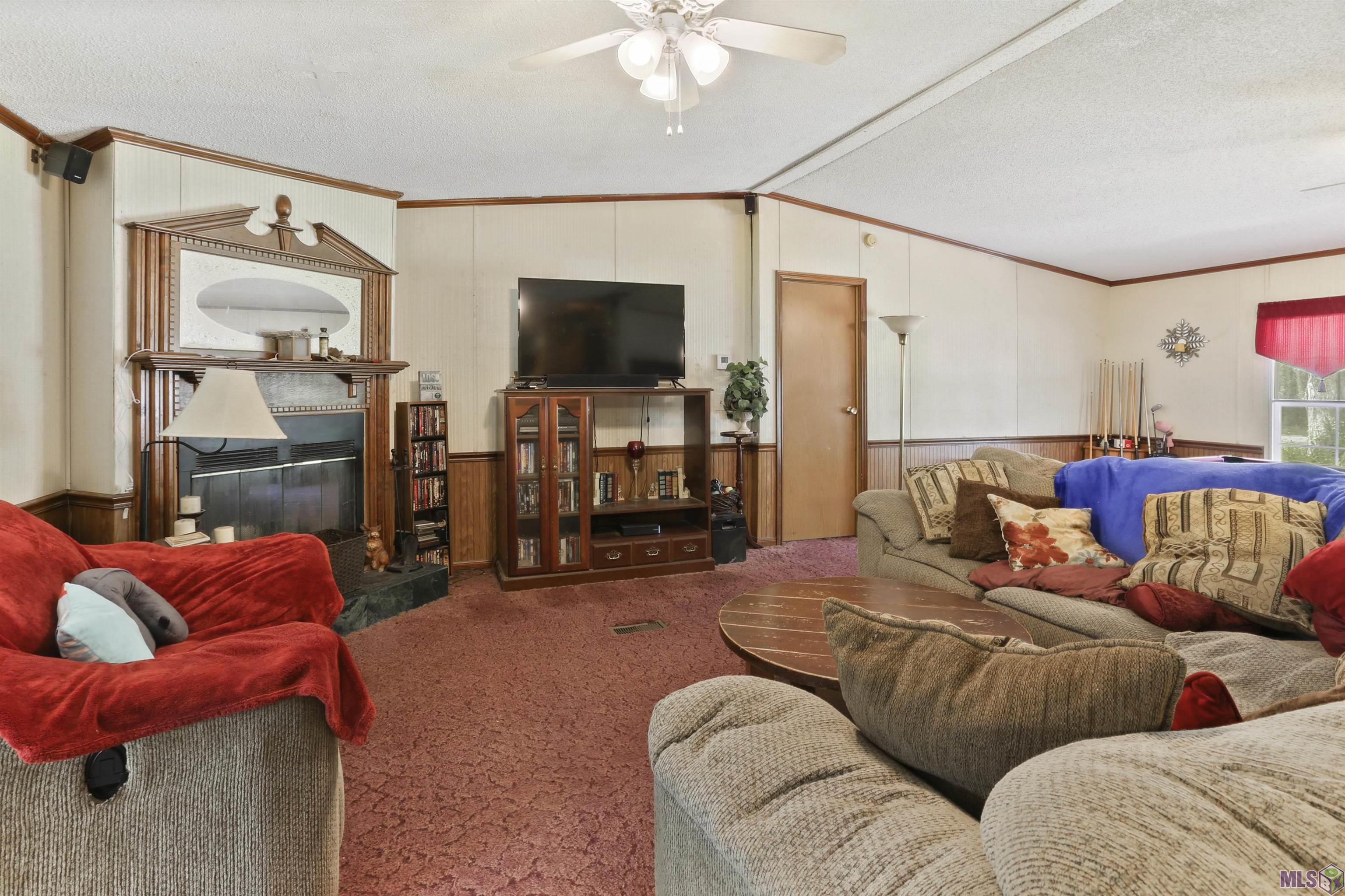 Homes for sale in Denham Springs, LA | 9553 Barber St, Denham Springs, LA 70706 | MLS# BR2025011565