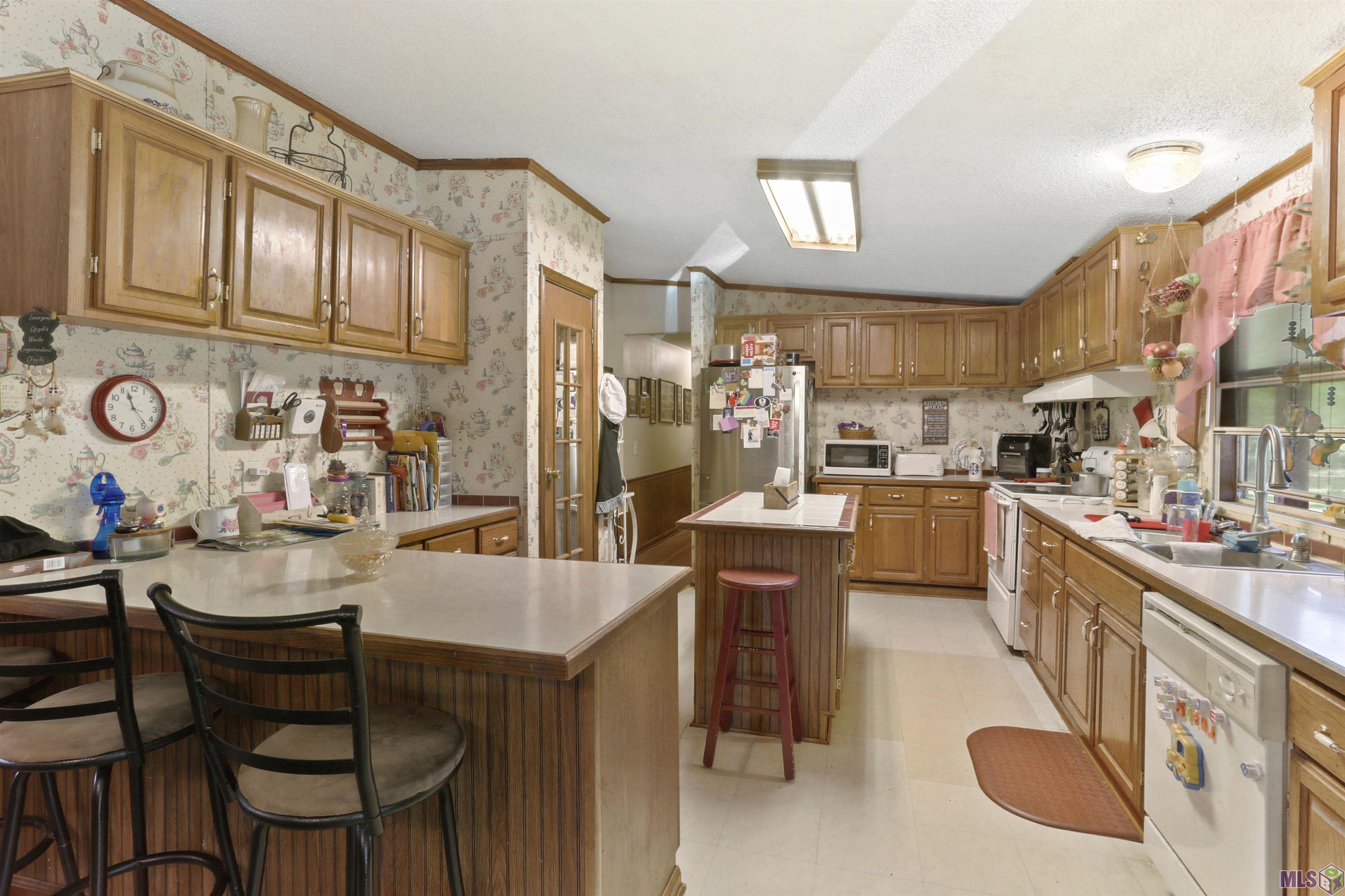 Homes for sale in Denham Springs, LA | 9553 Barber St, Denham Springs, LA 70706 | MLS# BR2025011565