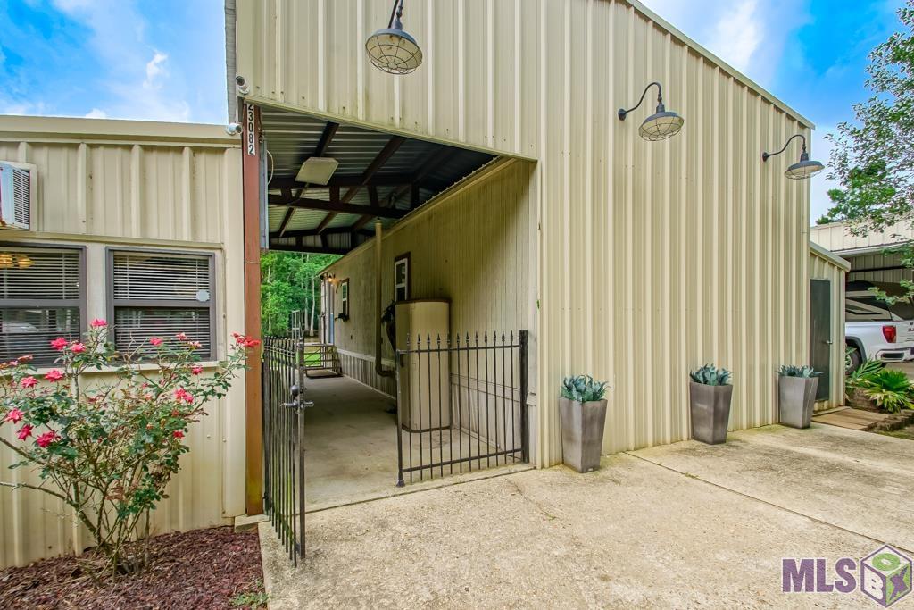 Homes for sale in Maurepas, LA | 23082 Chene Blanc Ln, Maurepas, LA 70449 | MLS# BR2025011604