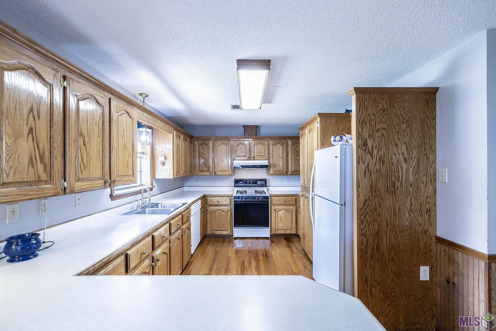 Homes for sale in Thibodaux, LA | 100 Farmer Lane, Thibodaux, LA 70301 | MLS# BY2025011737