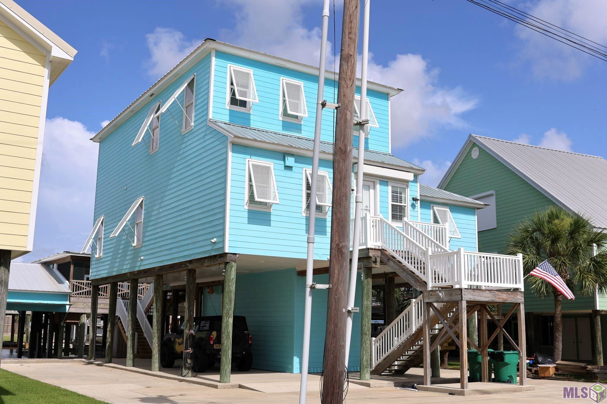 Homes for sale in Golden Meadow, LA | 131 Melancon St, Golden Meadow, LA 70357 | MLS# BY2025011808