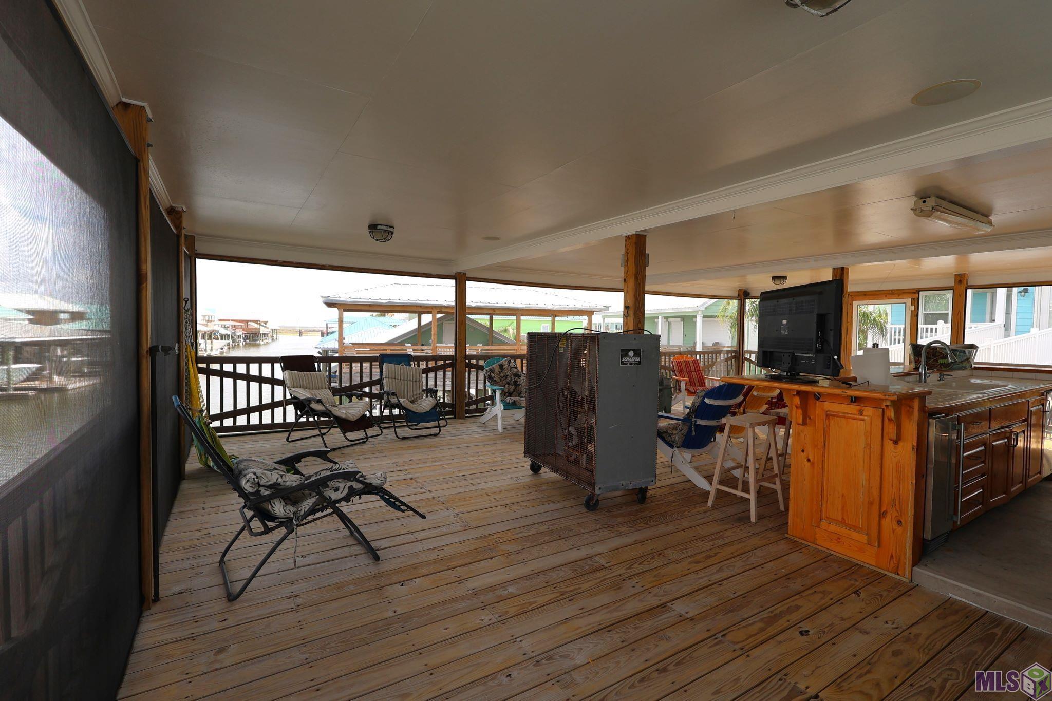 Homes for sale in Golden Meadow, LA | 131 Melancon St, Golden Meadow, LA 70357 | MLS# BY2025011808