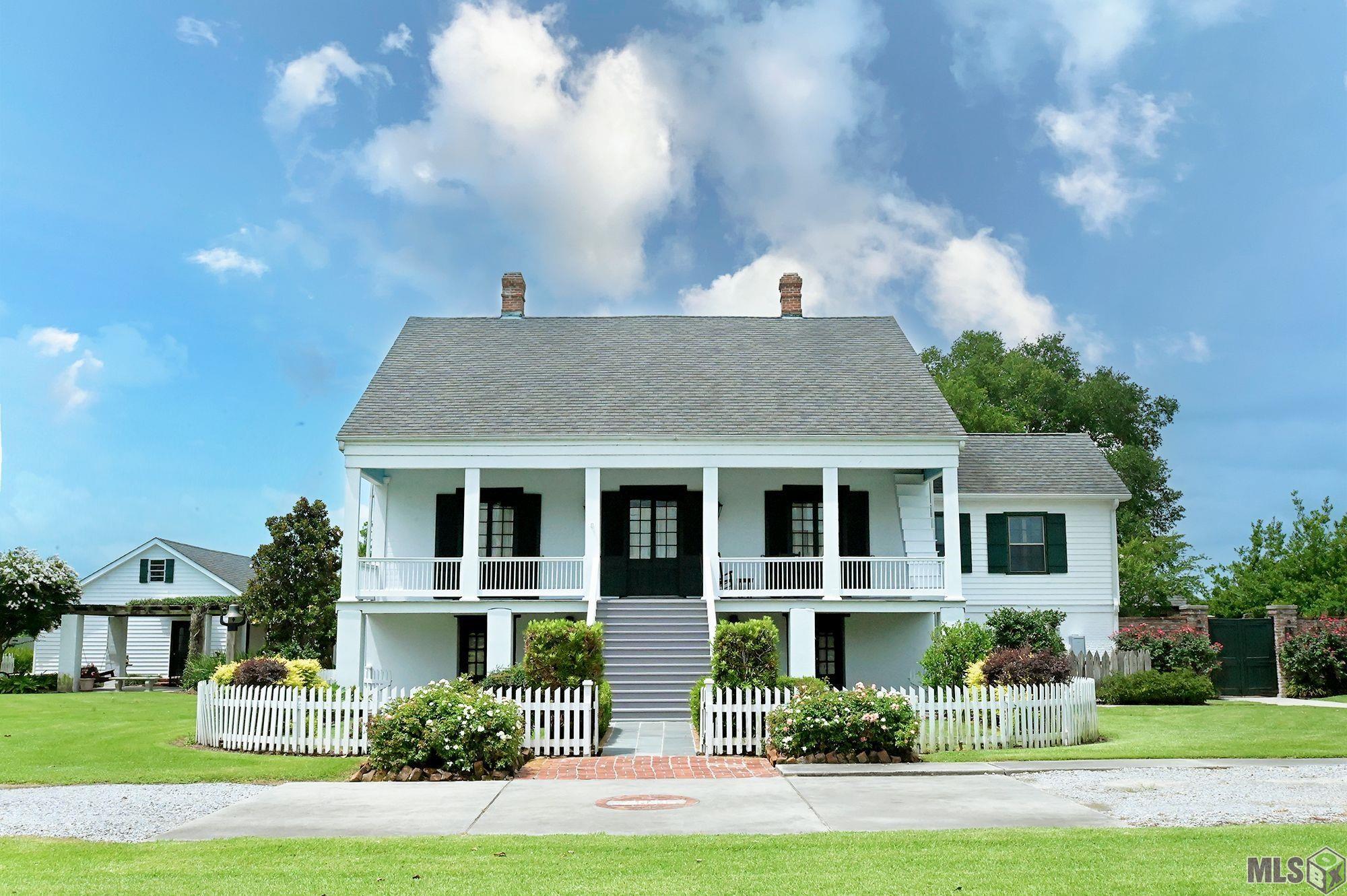 Homes for sale in Lockport, LA | 7602 Hwy 1, Lockport, LA 70374 | MLS# BY2025011860